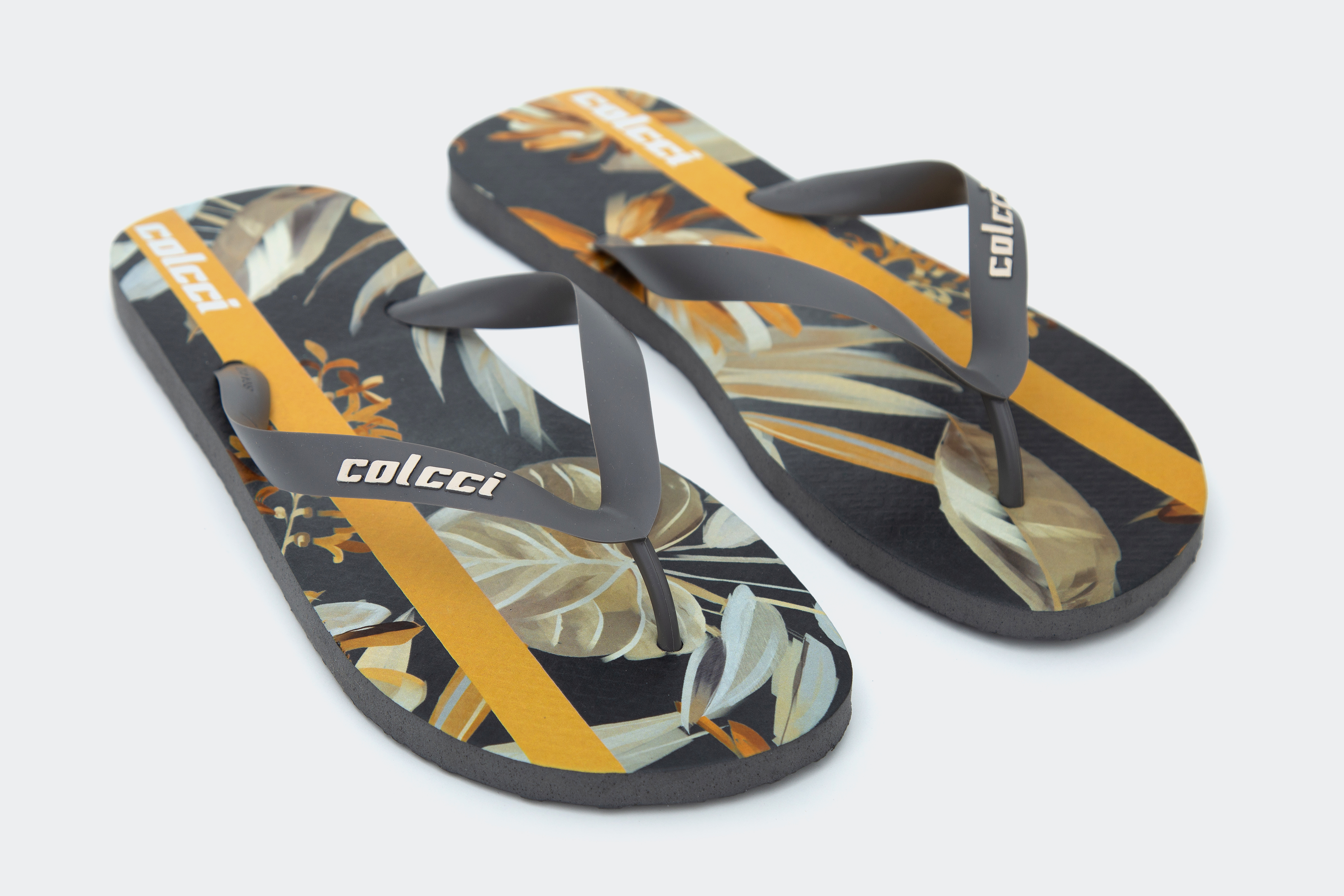CHINELO MASC COLCCI FRESIA 39-40 CINZA