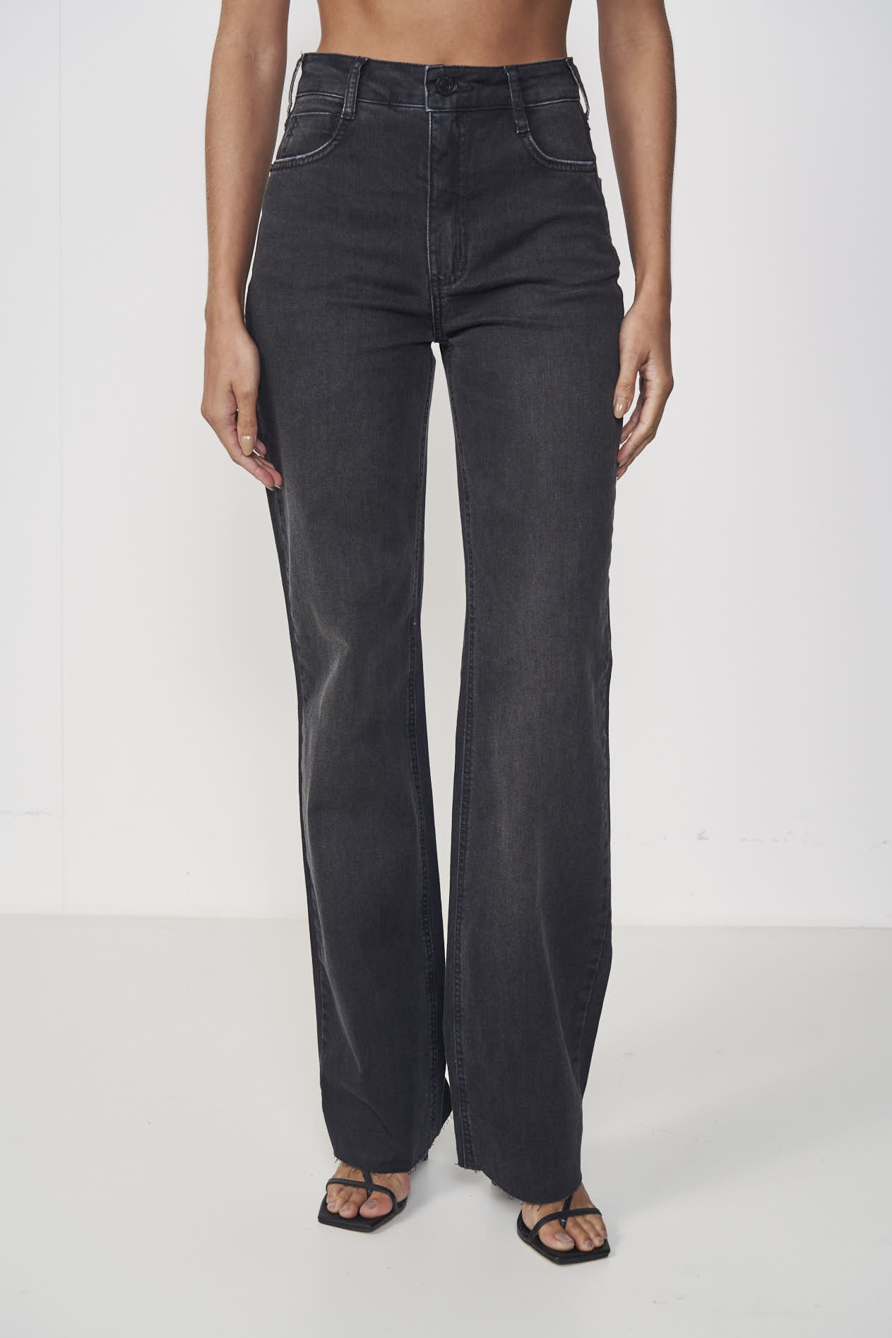 CALÇA JEANS BERLIM STRETCH 44 IND.PRETO