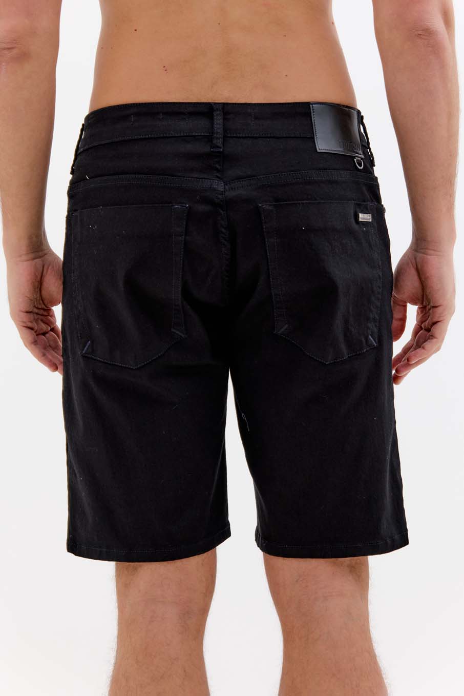 BERMUDA JEANS YURI 44 IND.PRETO