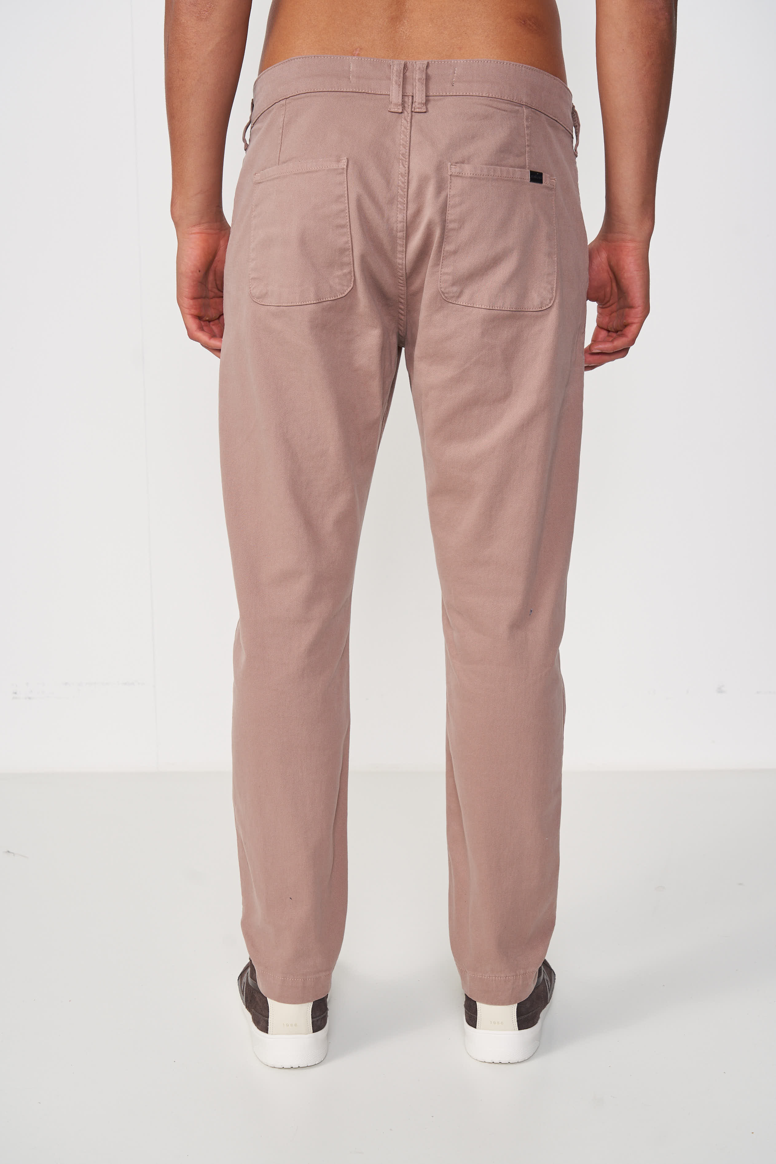 CALÇA SARJA NEW CHINO 44 BEGE SAND CASTLE