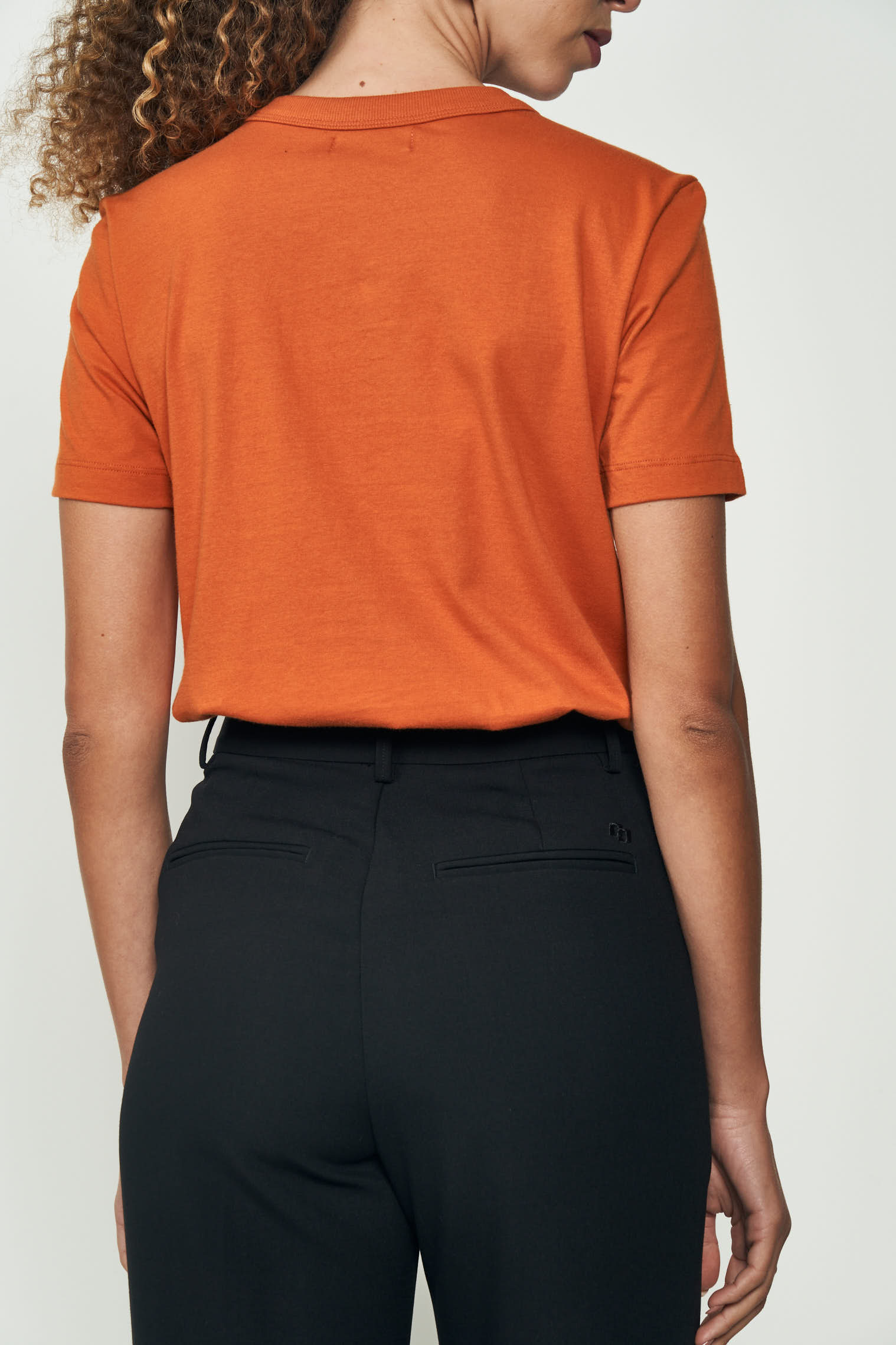 CAMISETA COLCCI G ROSA TIMELESS