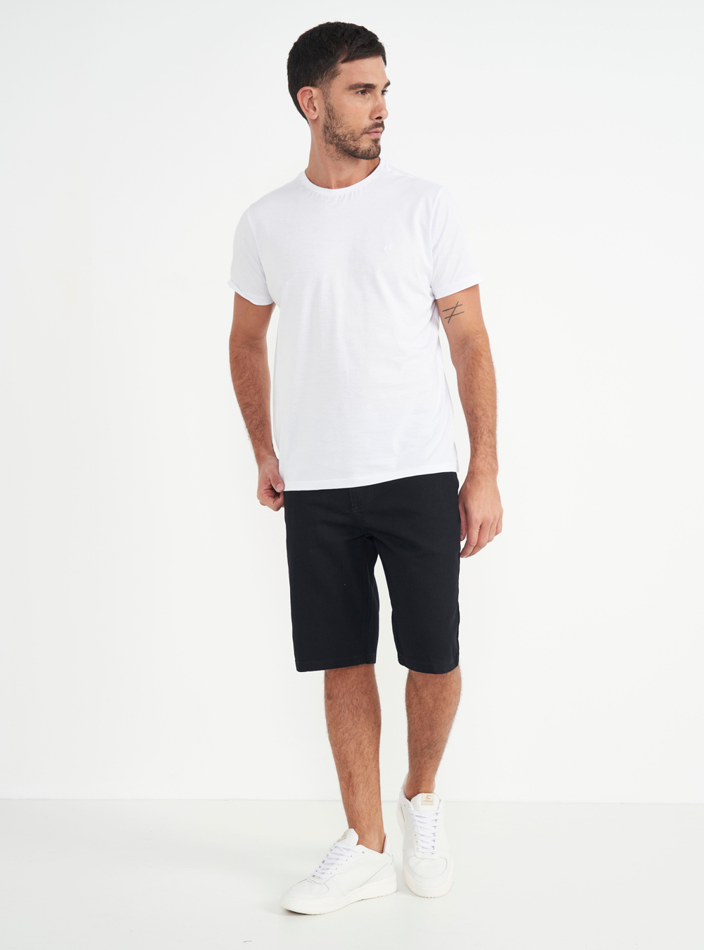 BERMUDA SARJA NOAH 38 PRETO
