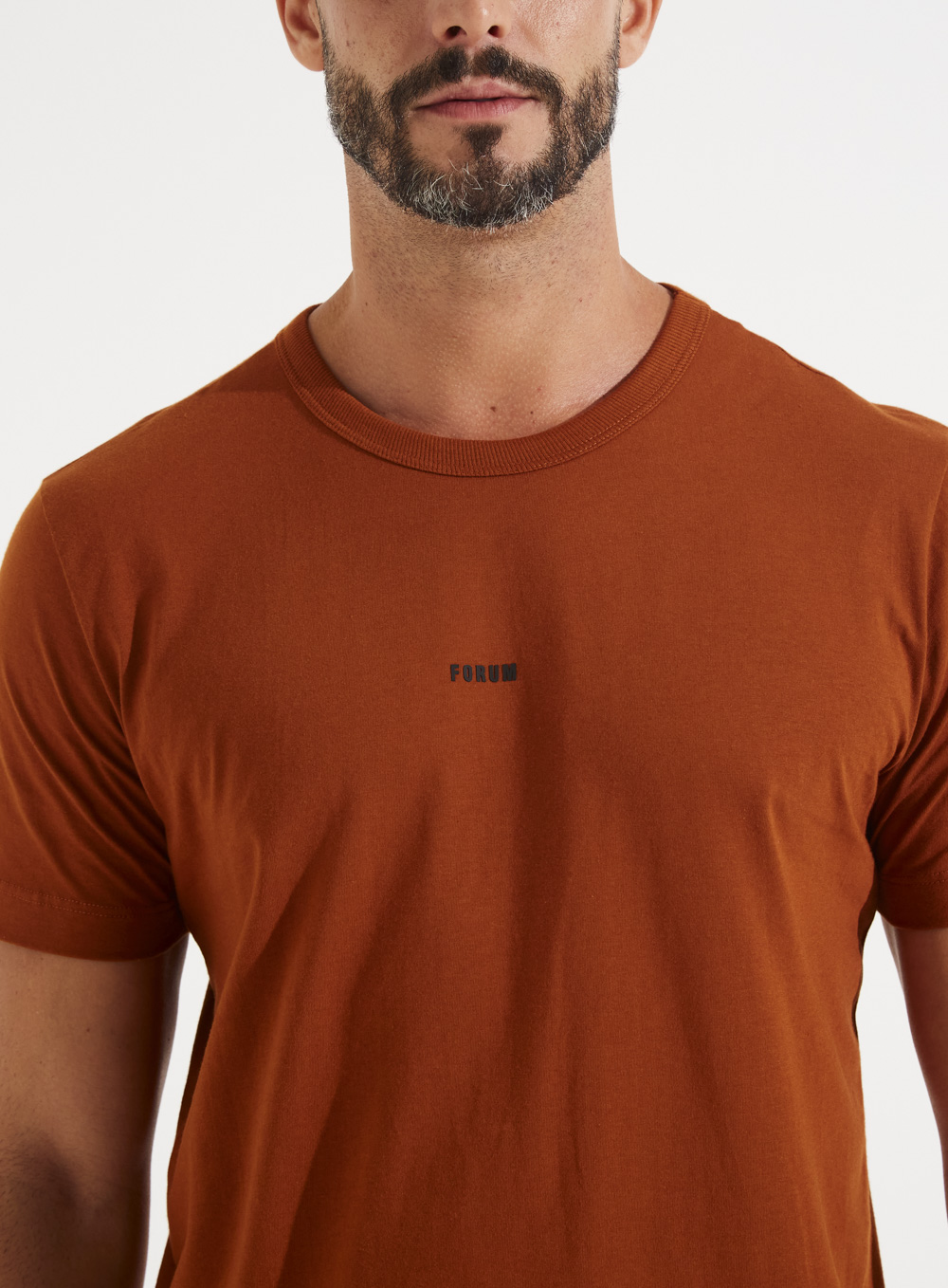 CAMISETA FORUM M MARROM ZEUS