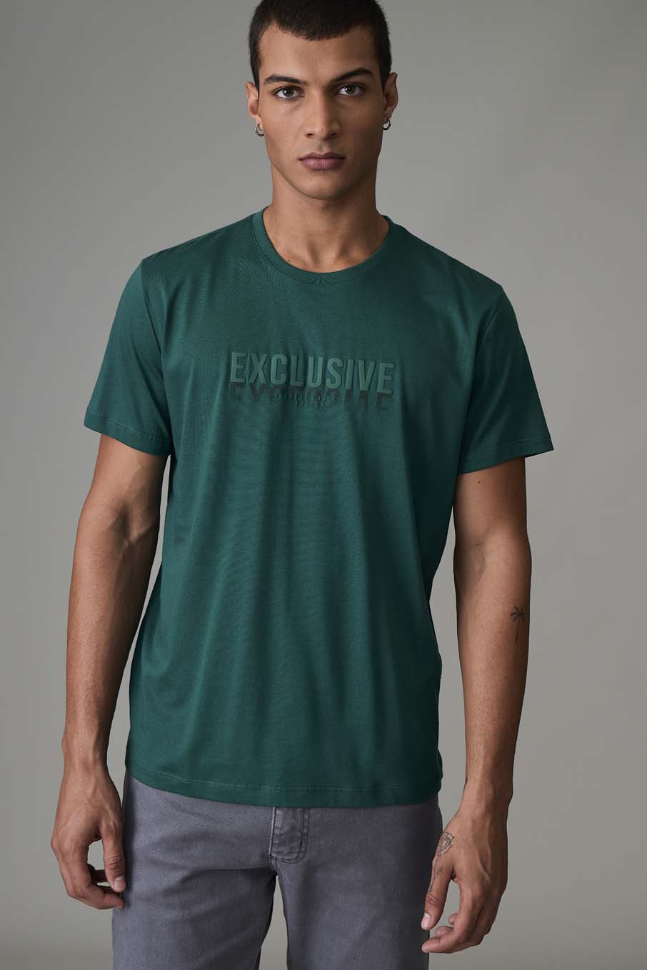 CAMISETA TRITON M PRETO