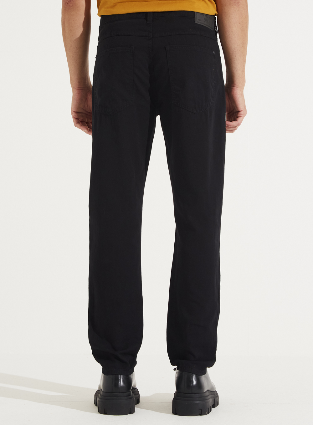 CALÇA SARJA LUCIANO 42 PRETO