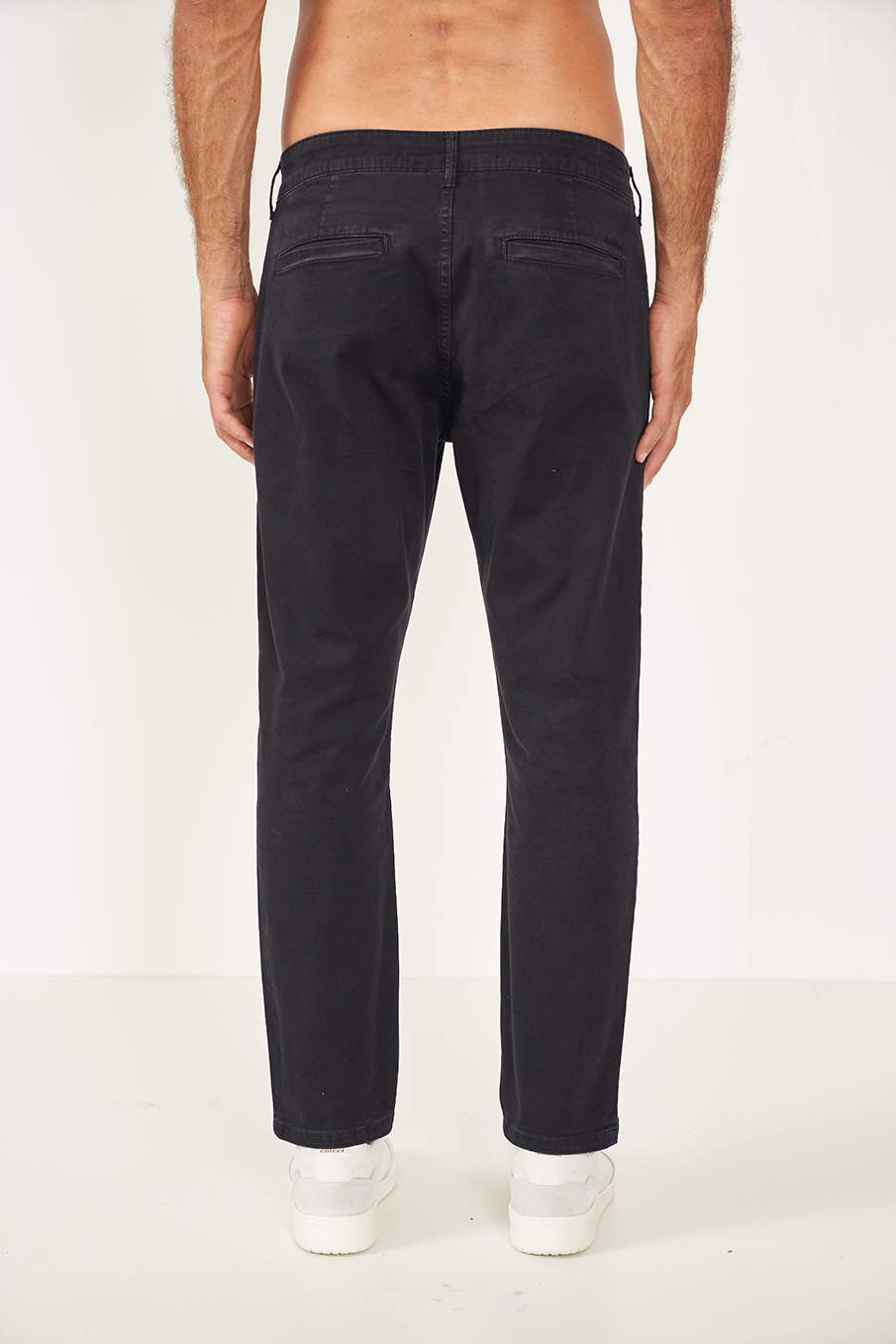 CALÇA SARJA RETA 44 BRANCO