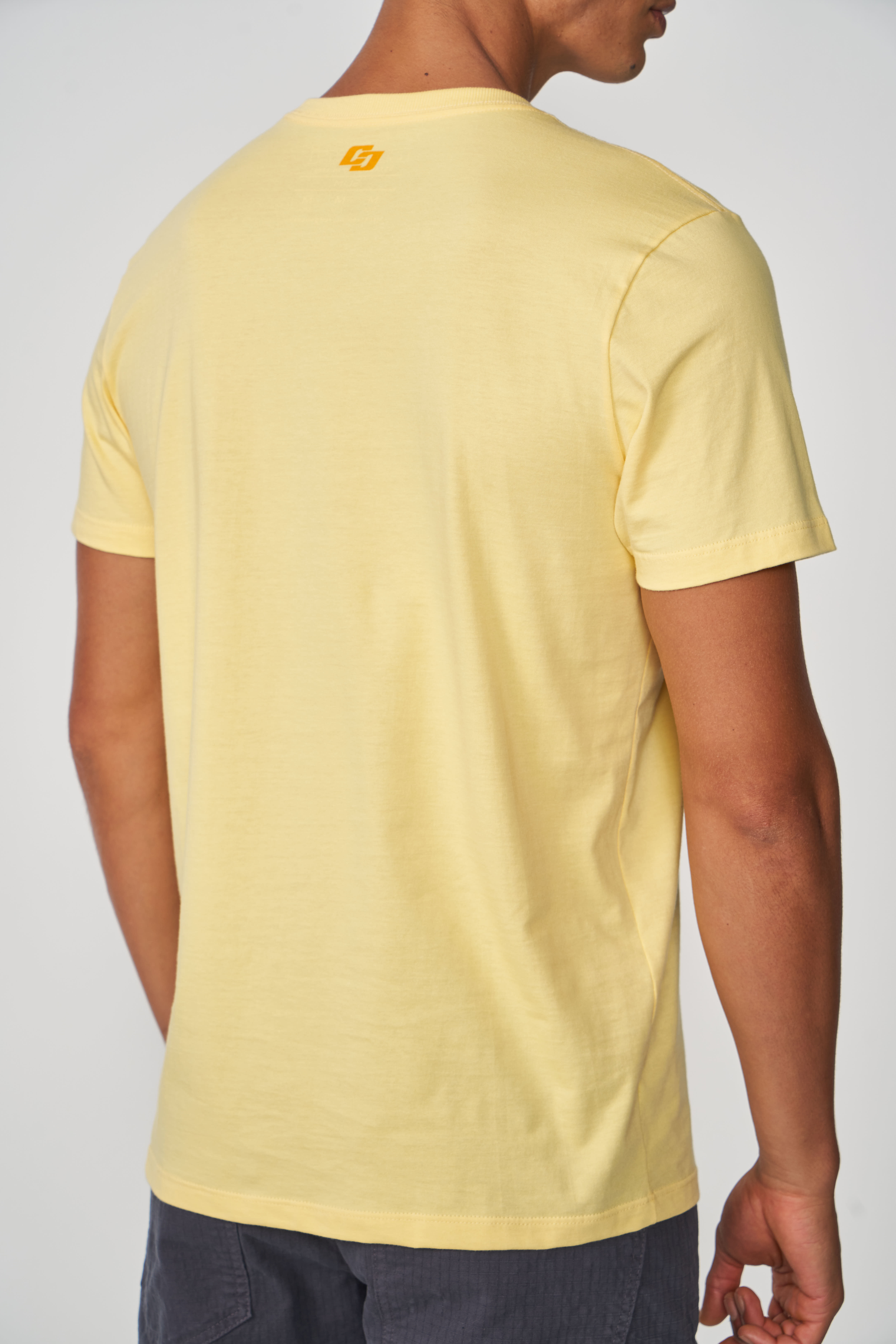 CAMISETA COLCCI M AMARELO CORNISH