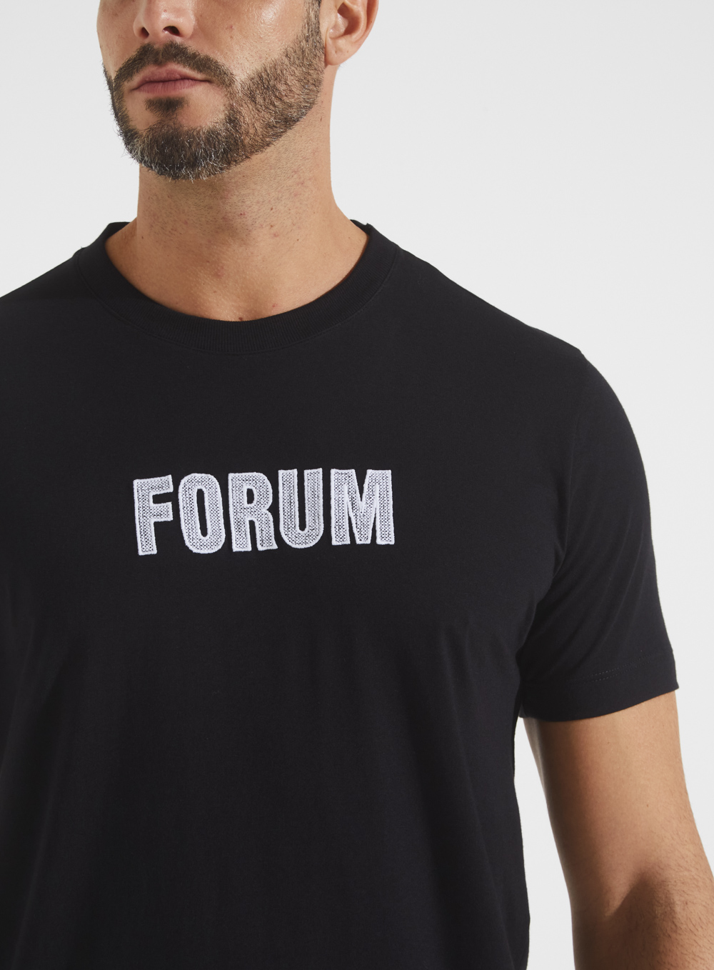 CAMISETA FORUM M PRETO
