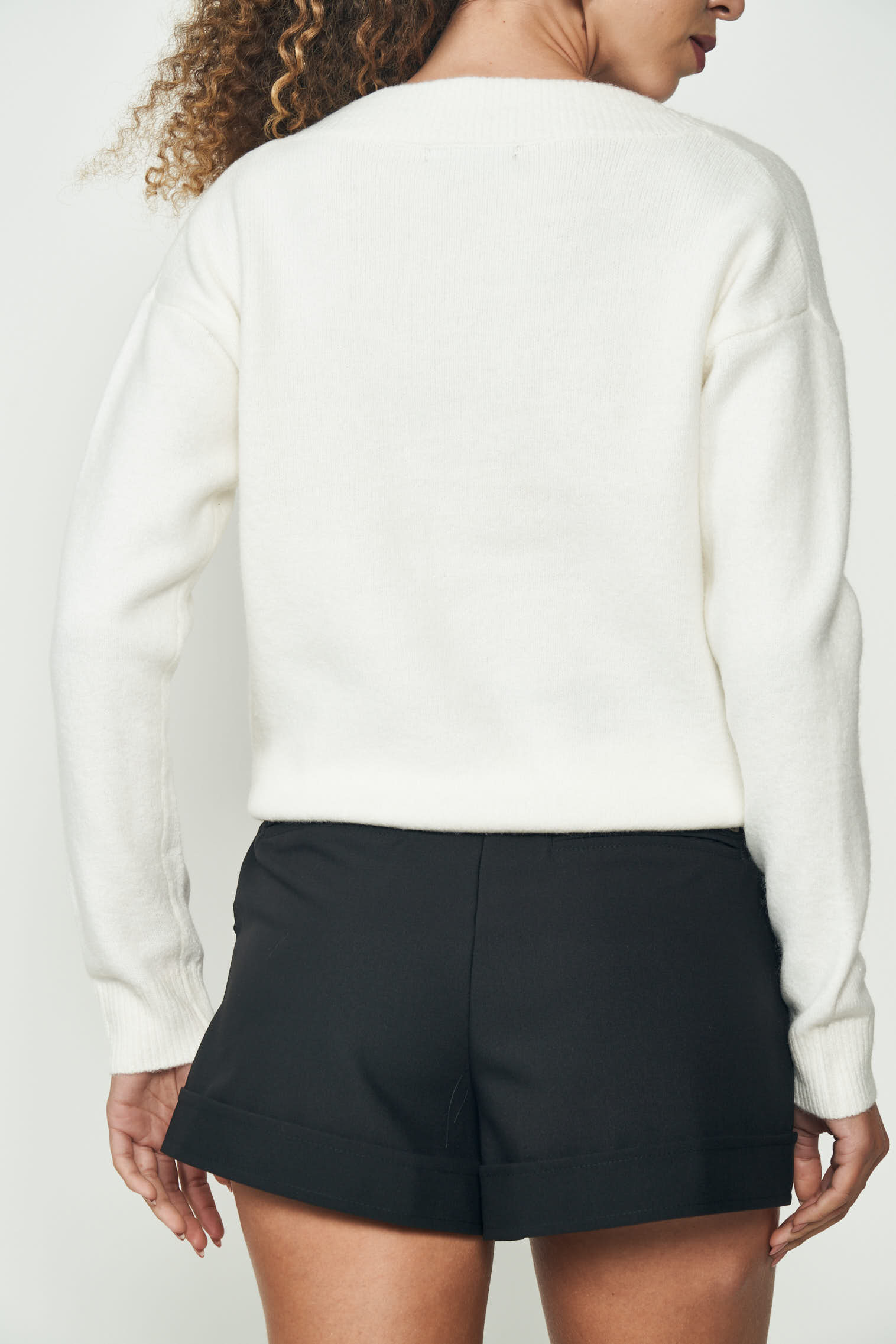 BLUSA COLCCI GG OFF SHELL