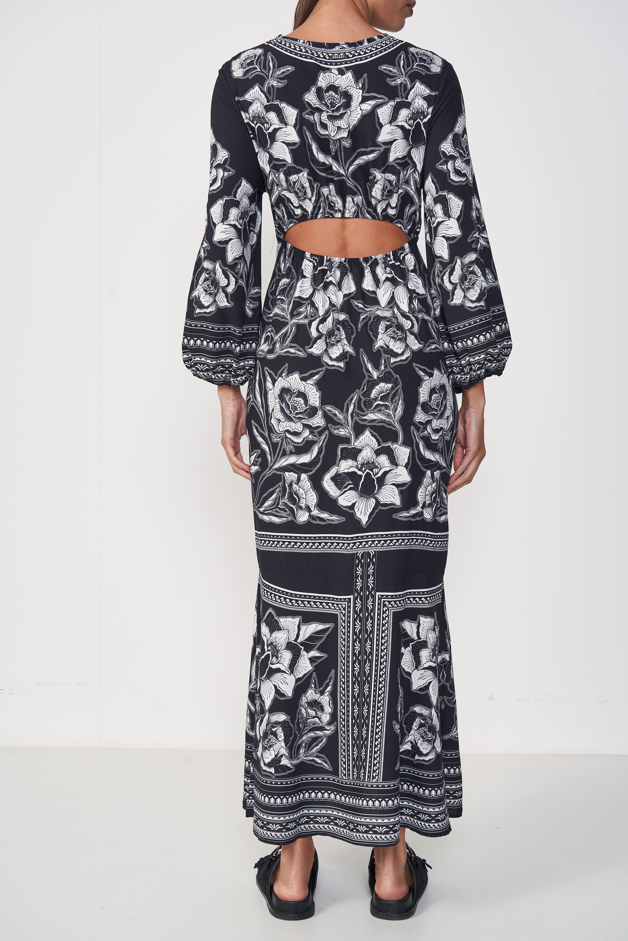 VESTIDO ESTAMPADO P MONOCROMATIC II