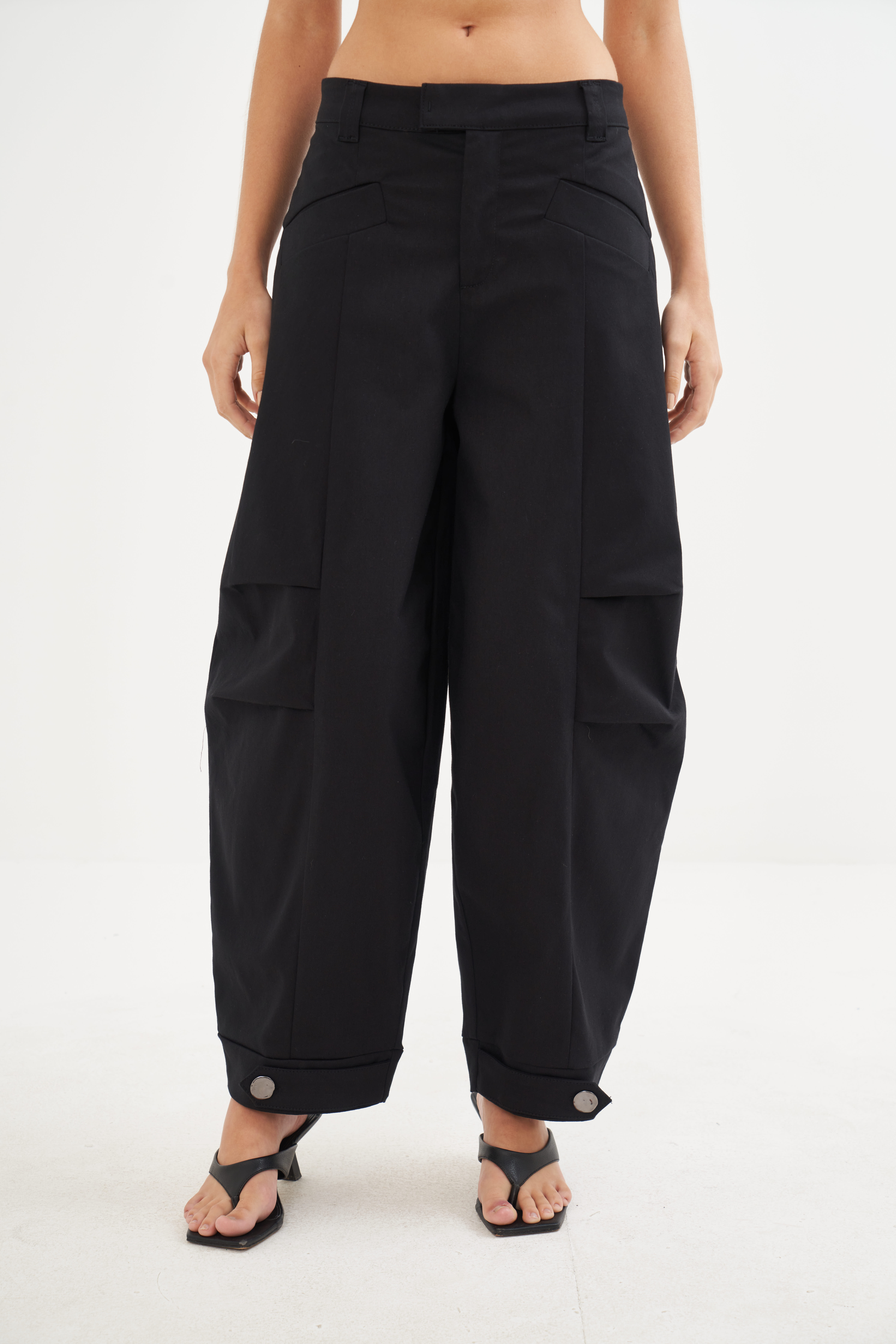 CALÇA COLCCI 34 PRETO