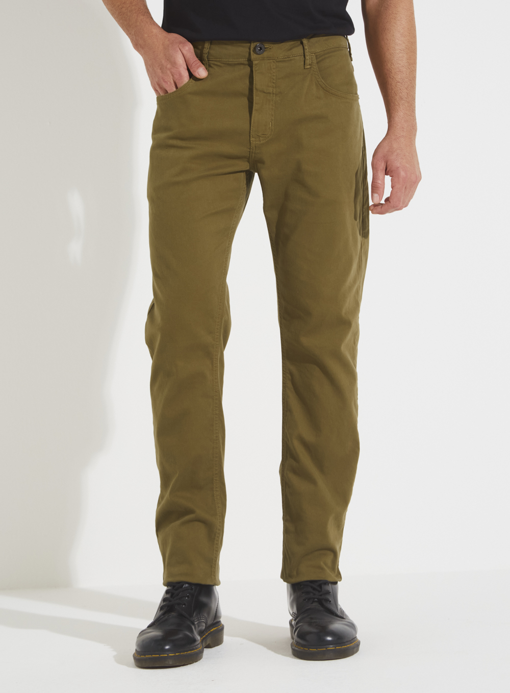CALÇA SARJA PAUL SLIM 38 BEGE SOYBEAN