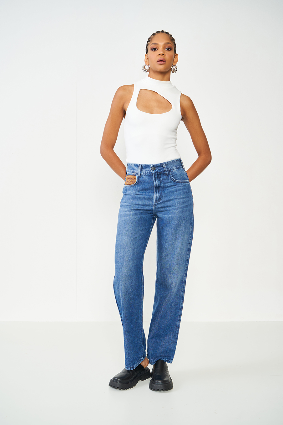 CALÇA JEANS LEONI LOW 42 INDIGO
