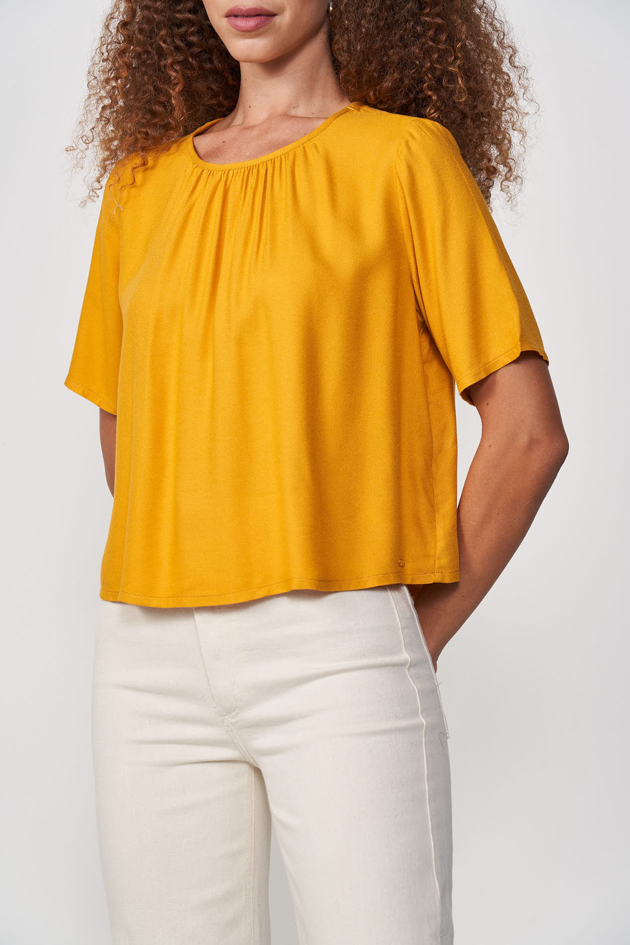BLUSA COLCCI GG PRETO