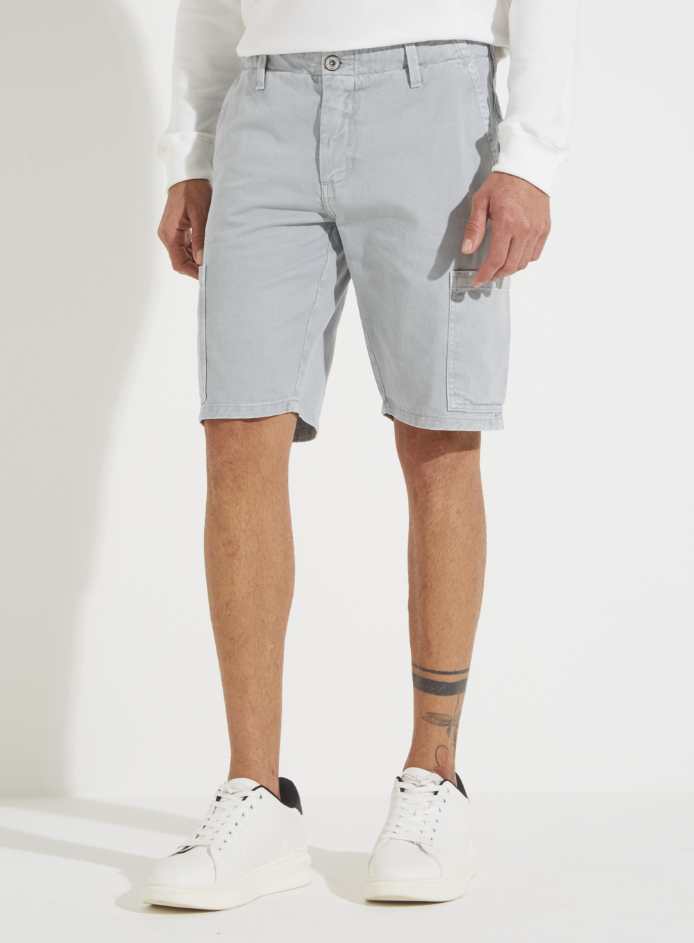 BERMUDA SARJA BENJAMIN 42 CINZA PEWTER