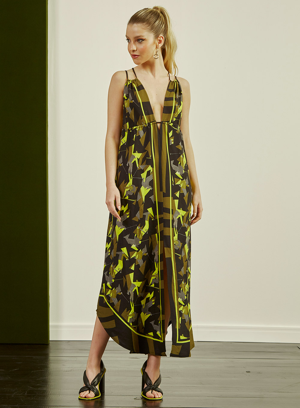 VESTIDO LINHO ESTAMPADO M ESQUIADORES NEO