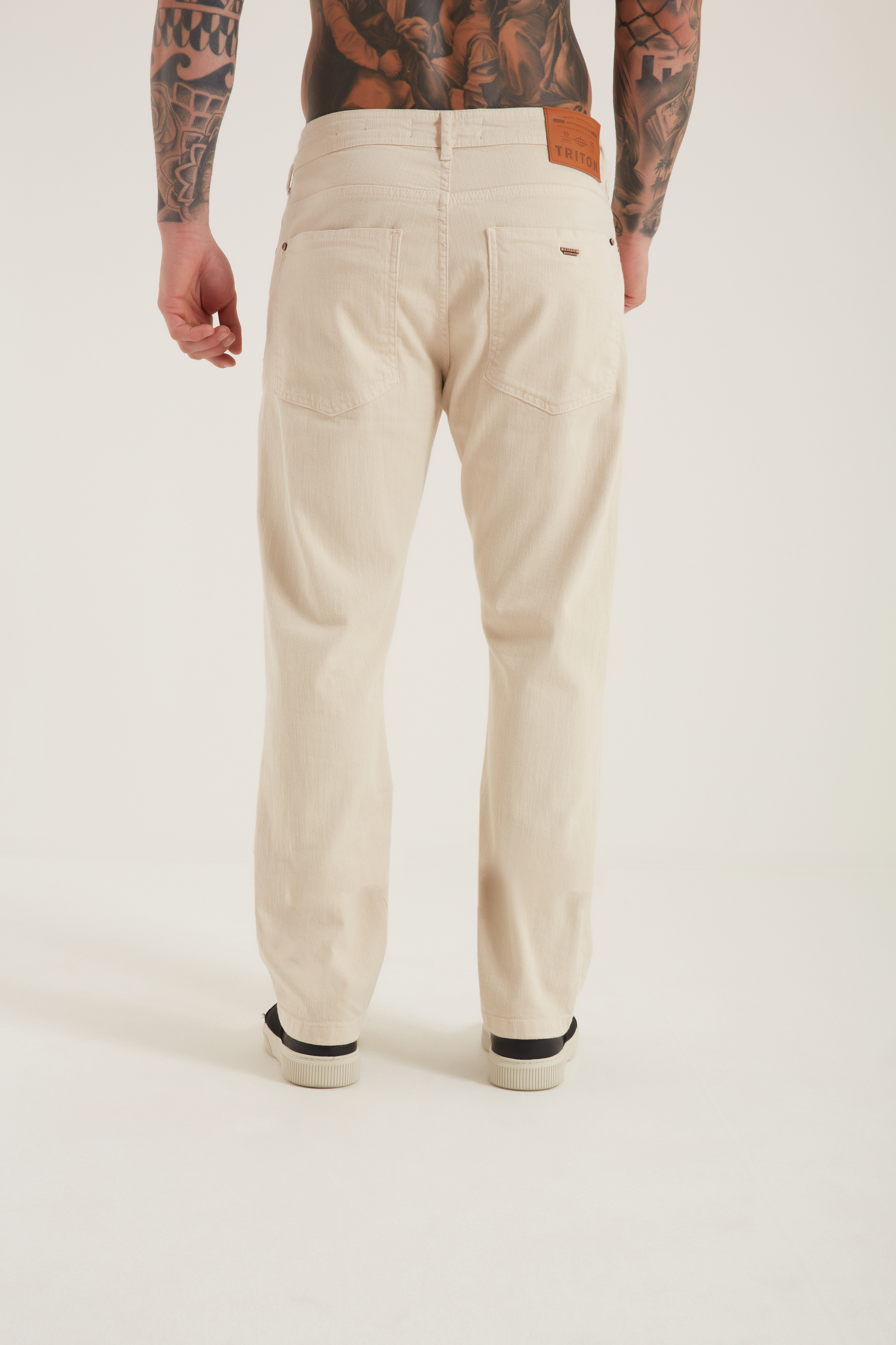 CALÇA SARJA LEO 42 BEGE ITALIAN