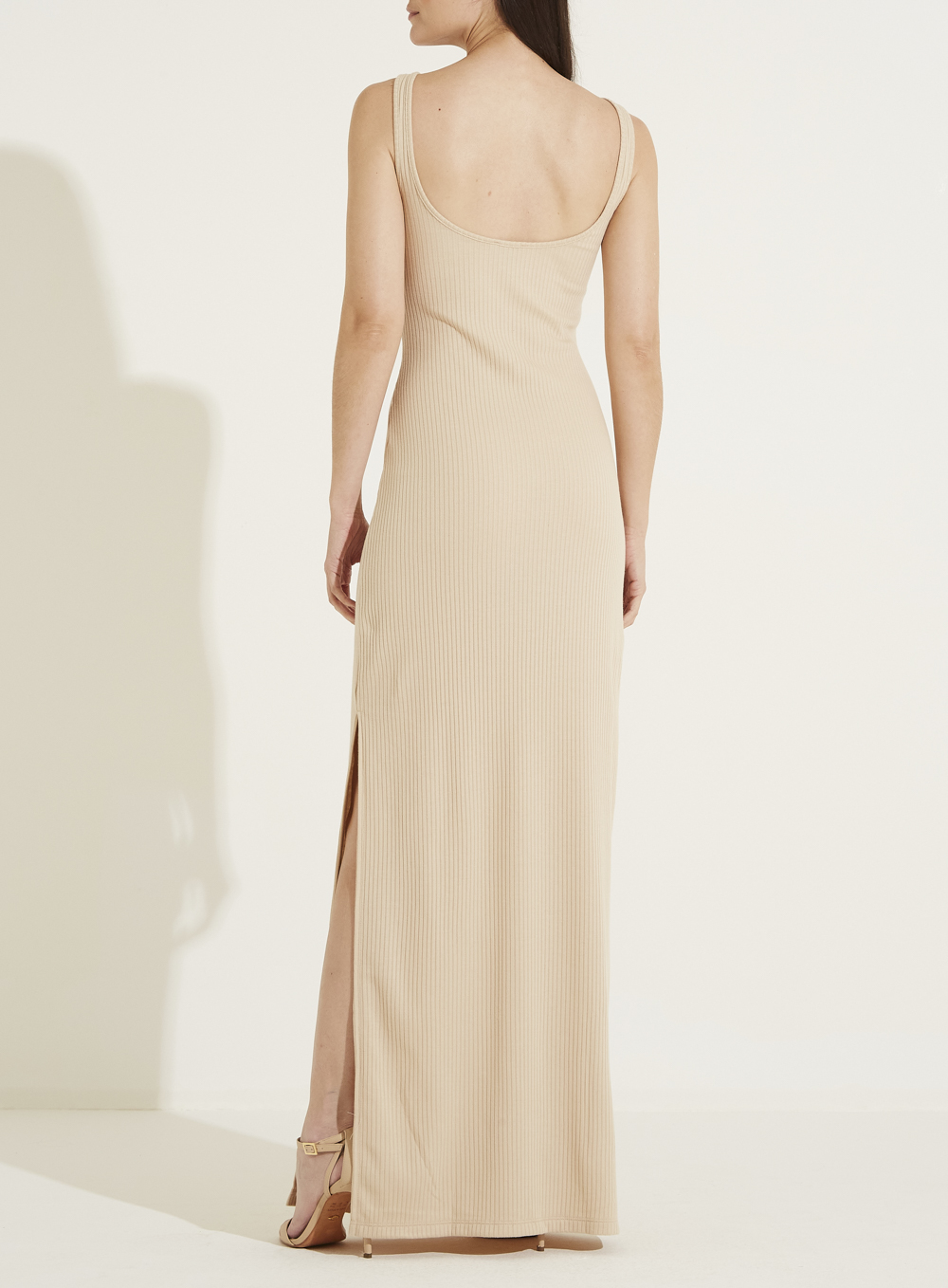 VESTIDO CANELADO P BEGE PILAR