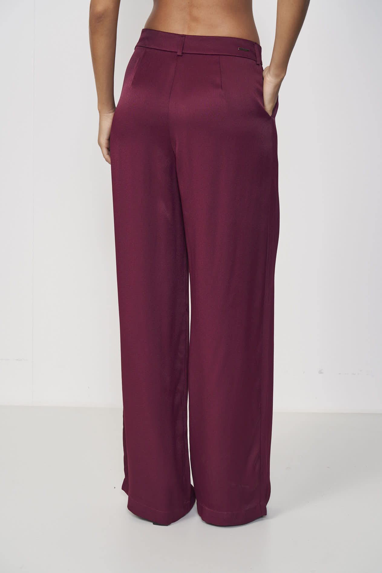CALÇA COLCCI 38 BORDO BLOODSTONE