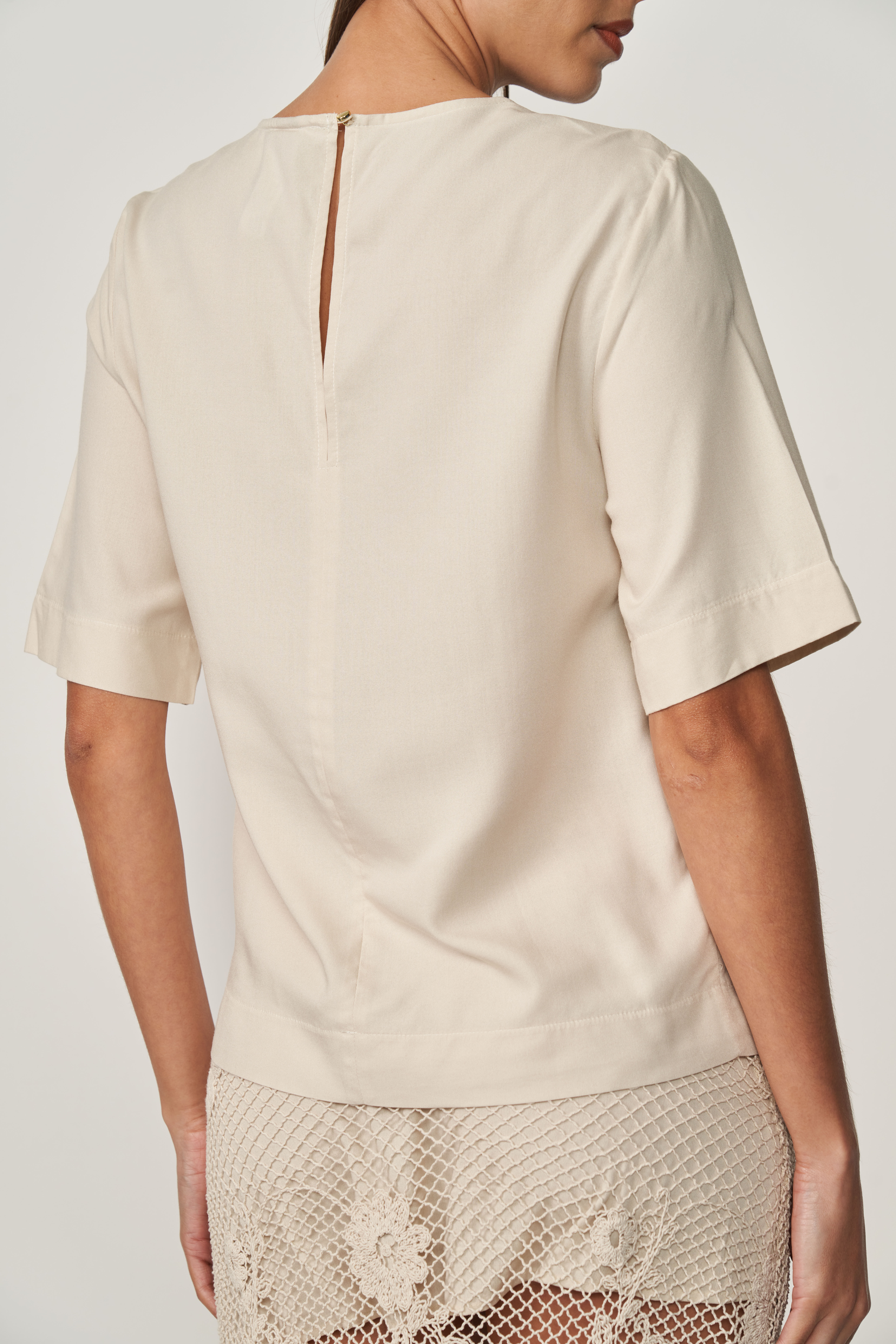 CAMISETA COLCCI M BEGE TAUPE