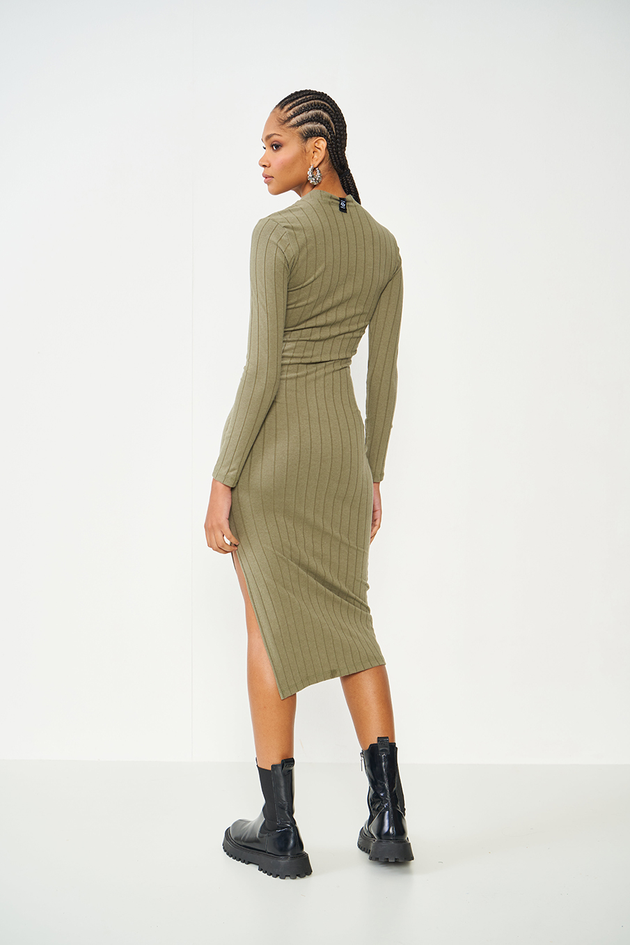 VESTIDO CANELADO G BEGE TAUPE