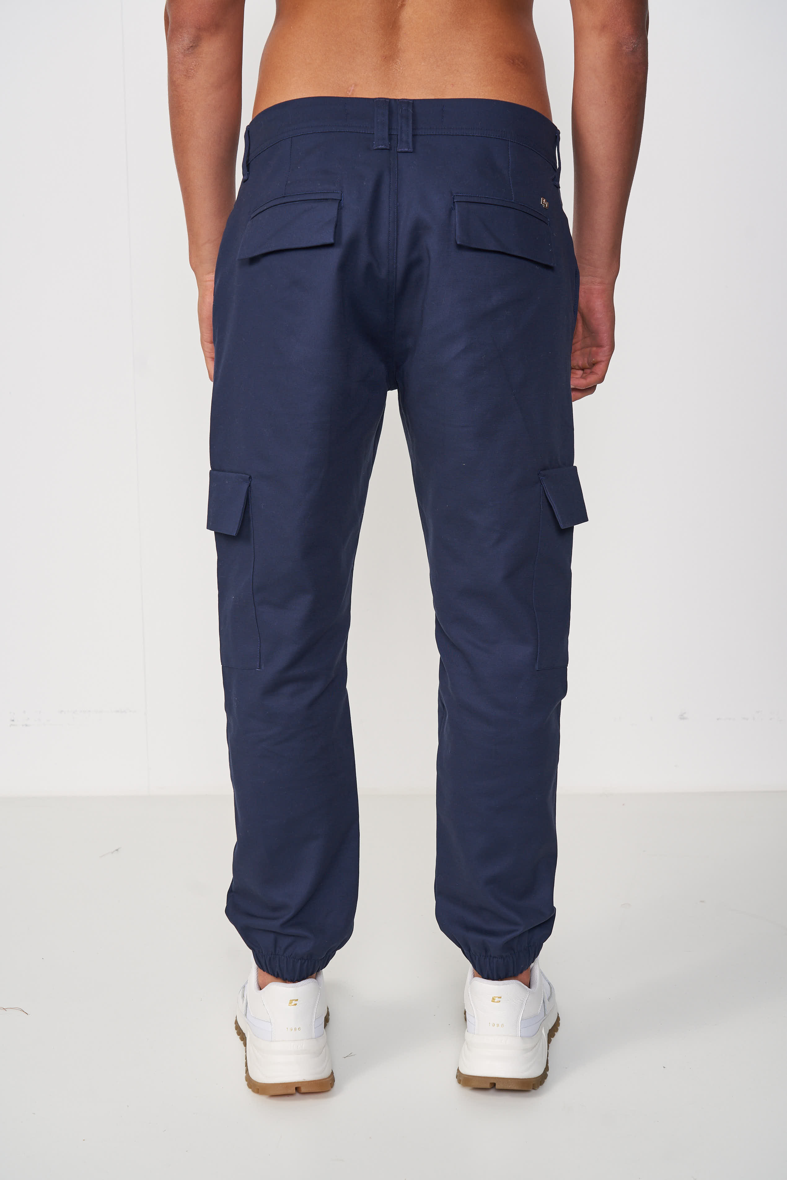 CALÇA COLCCI 38 AZUL DARKNESS