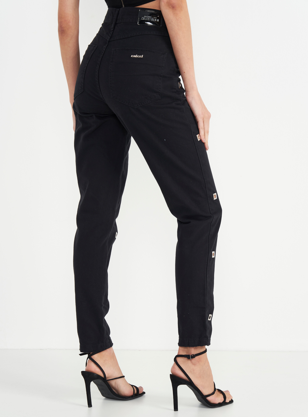 CALÇA SARJA BRUNA COM ILHÓS 34 PRETO