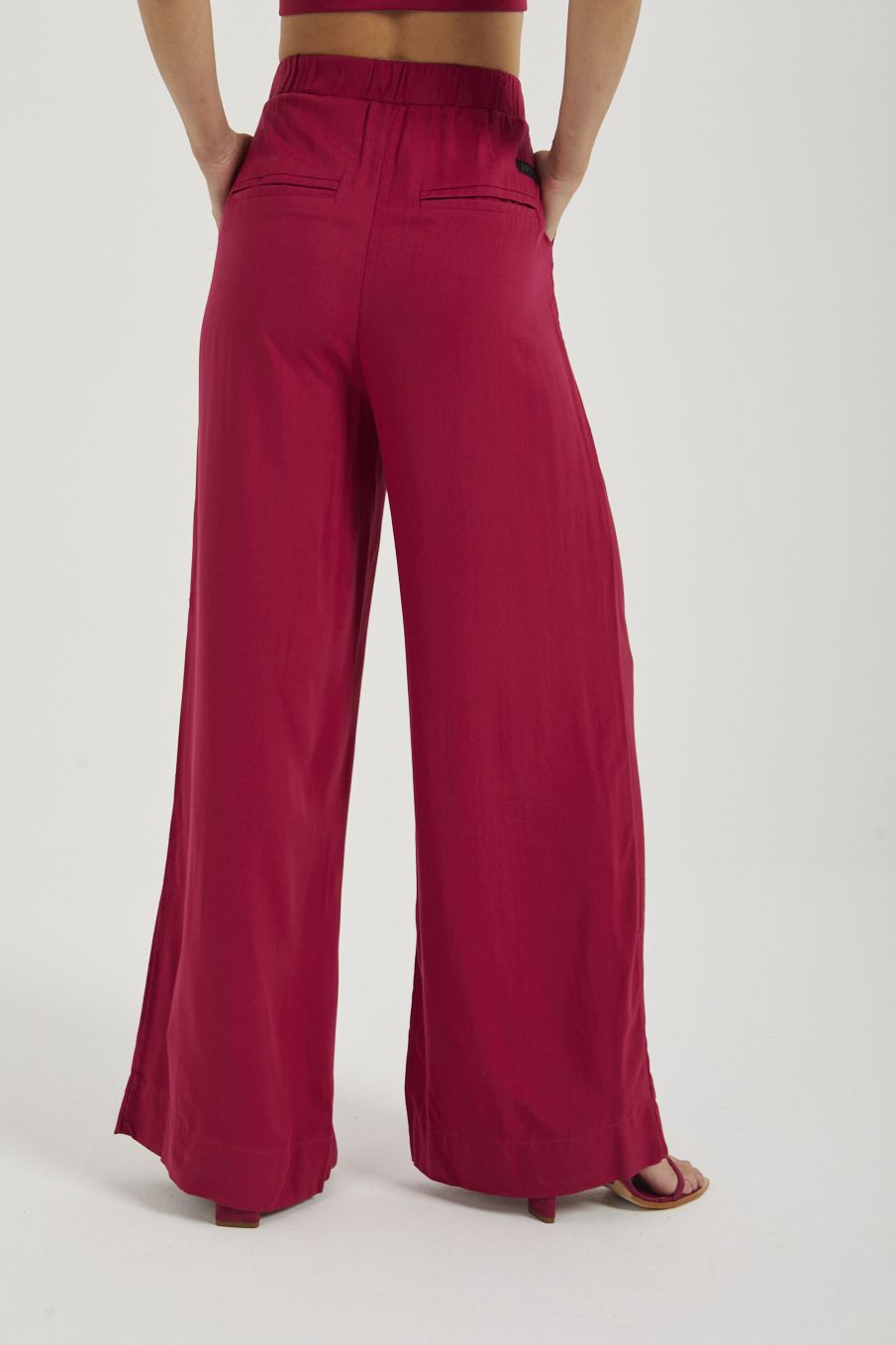 CALÇA COLCCI 38 BORDO TAKAI