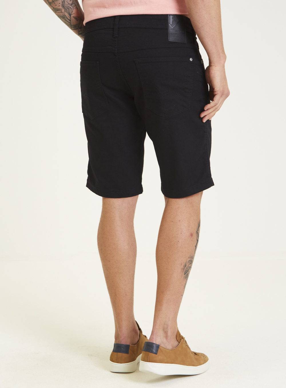 BERMUDA JEANS PAUL SLIM 40 IND.PRETO