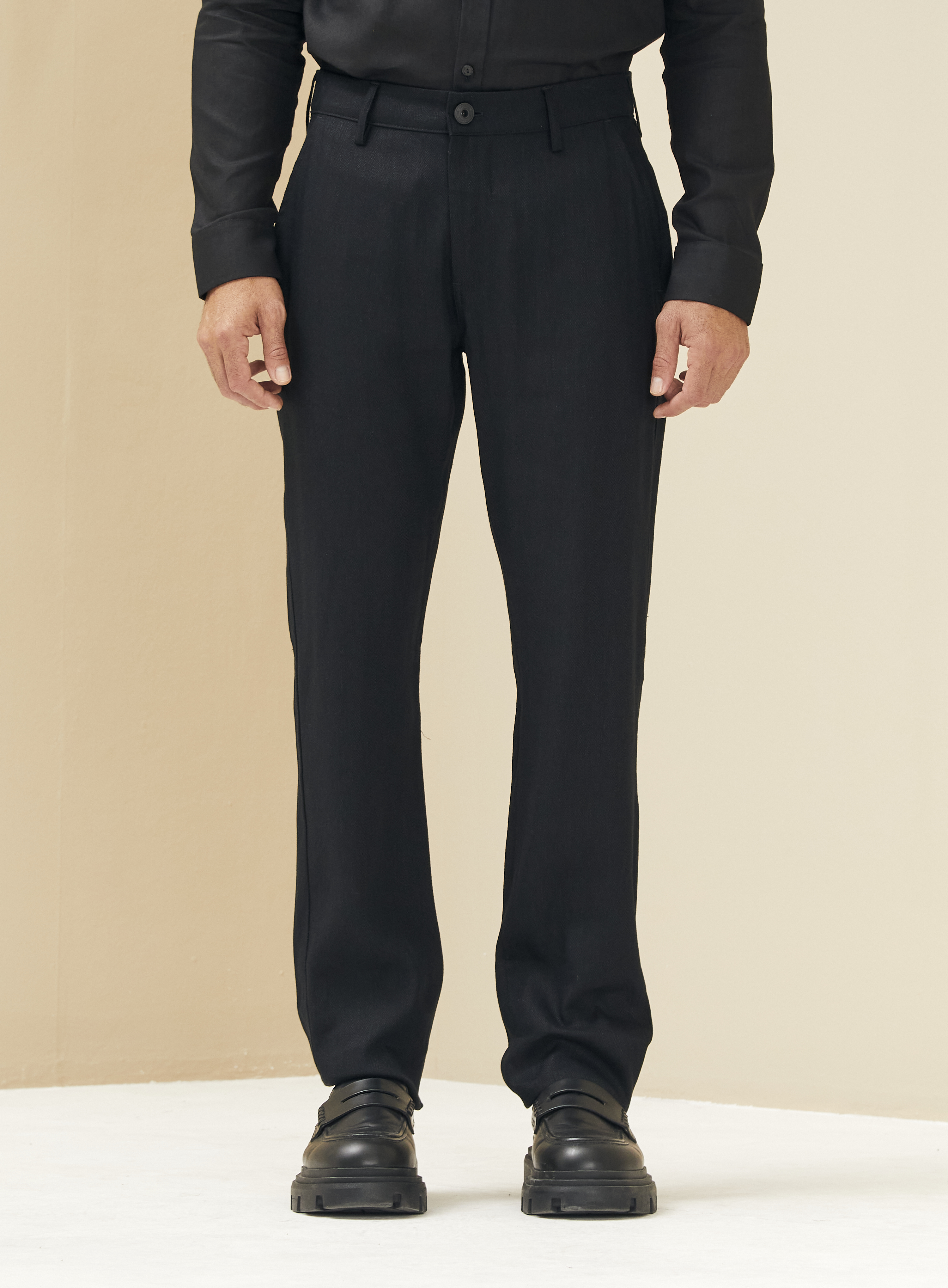 CALÇA LINHO 40 PRETO