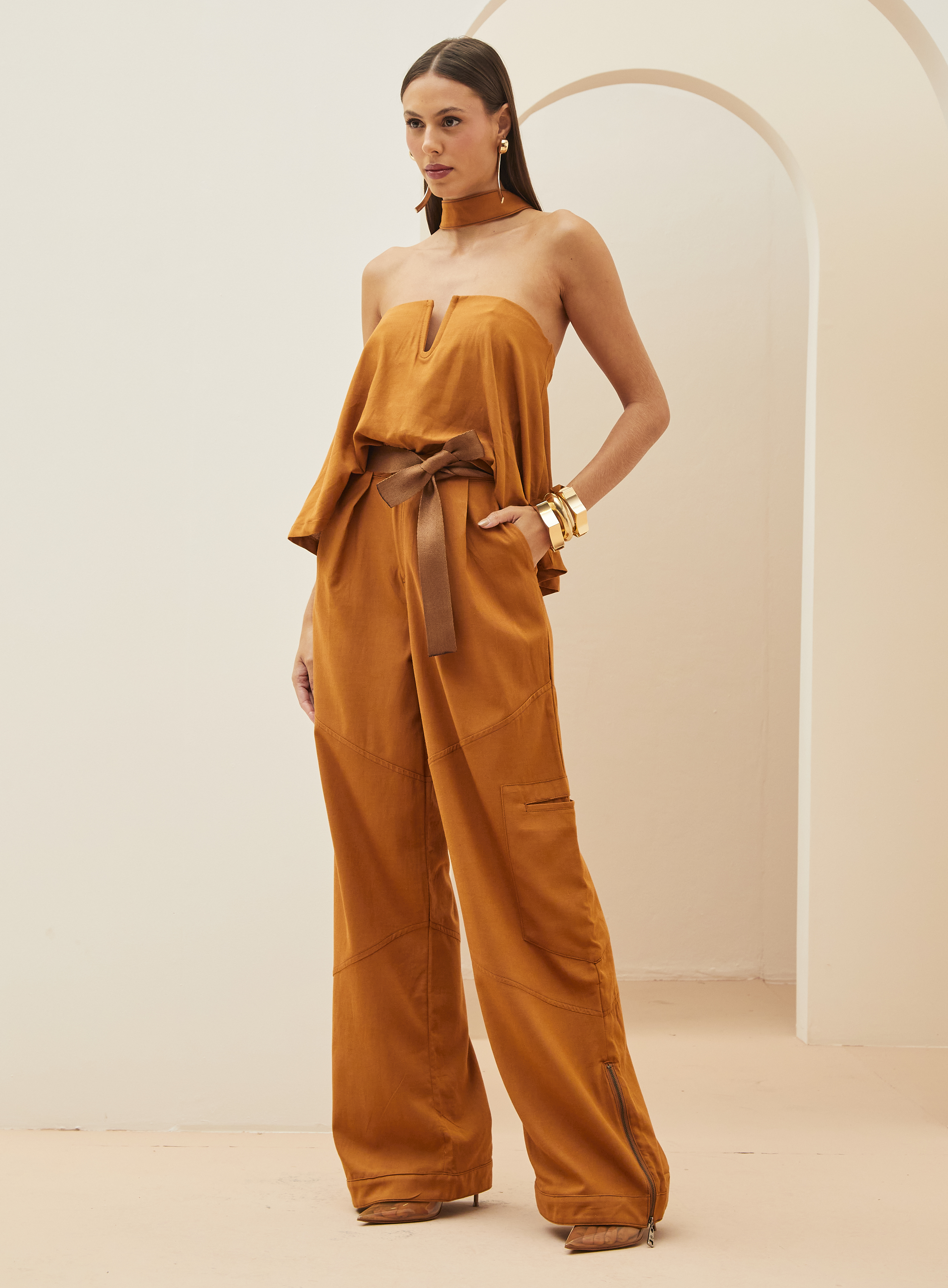 CALÇA LINHO 38 MARROM ESPECIARIAS