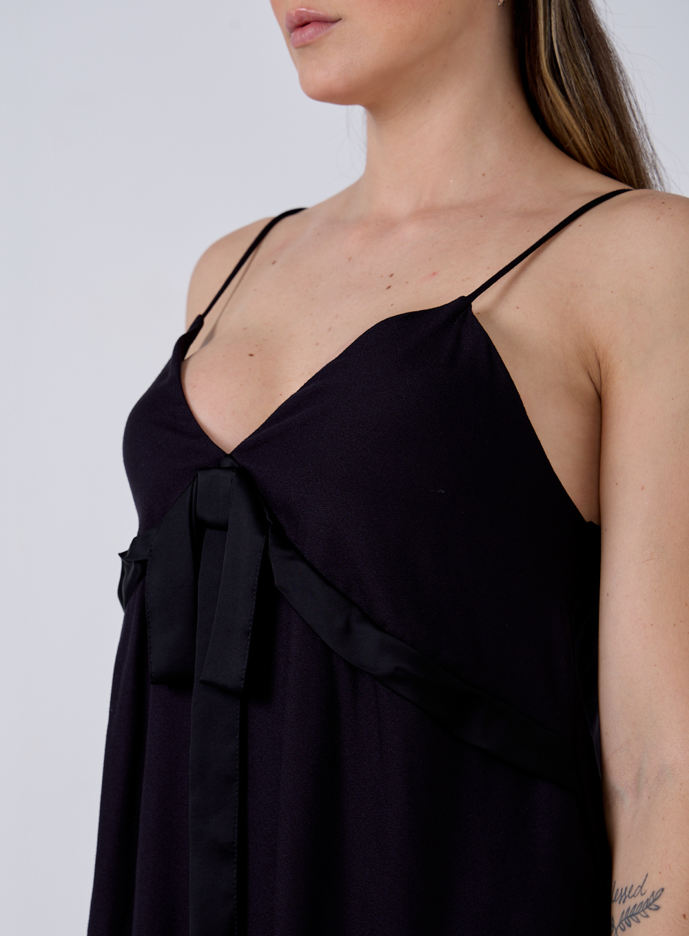 BLUSA FORUM PP PRETO