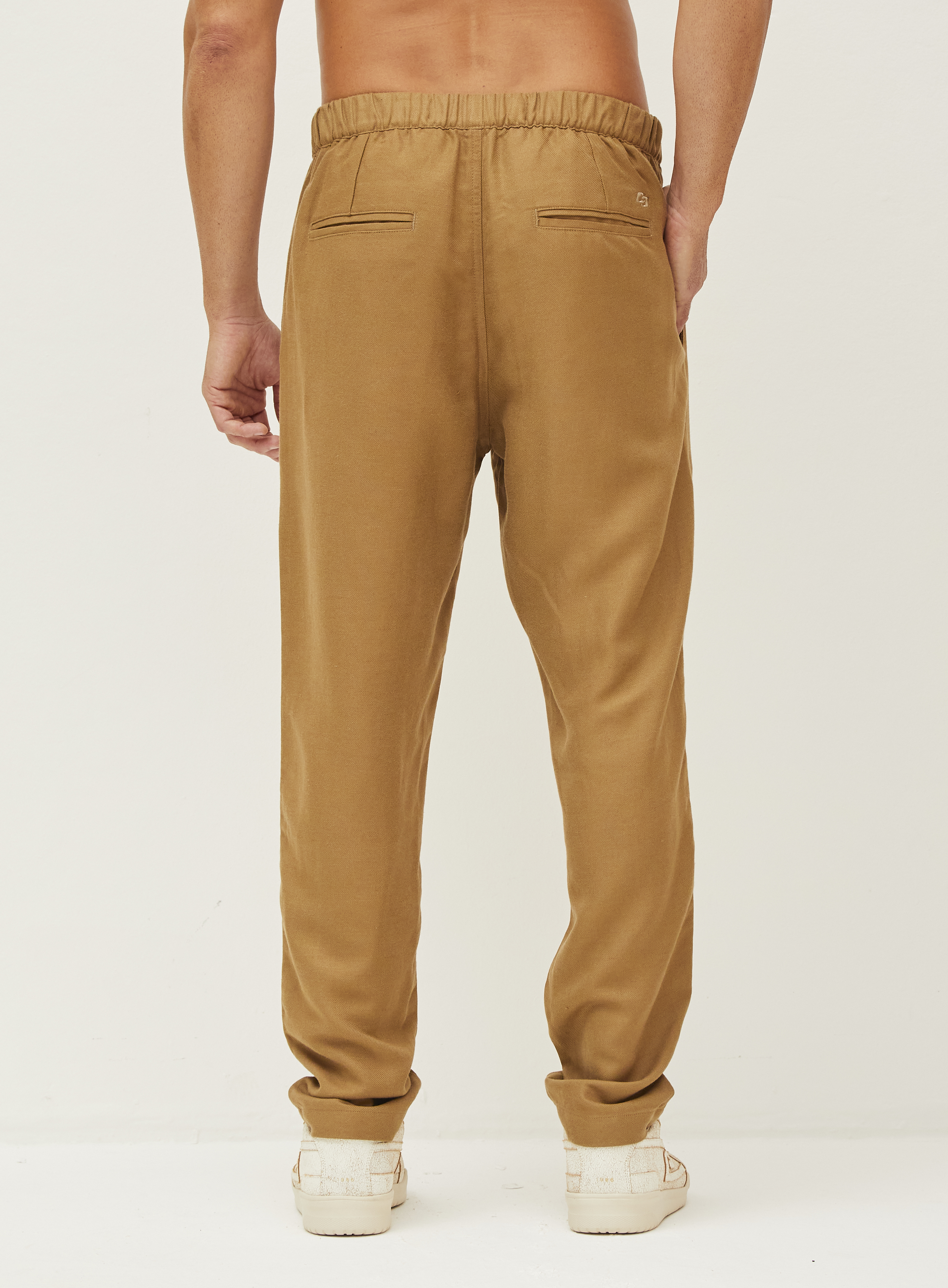 CALÇA LINHO GG MARROM PREBIA