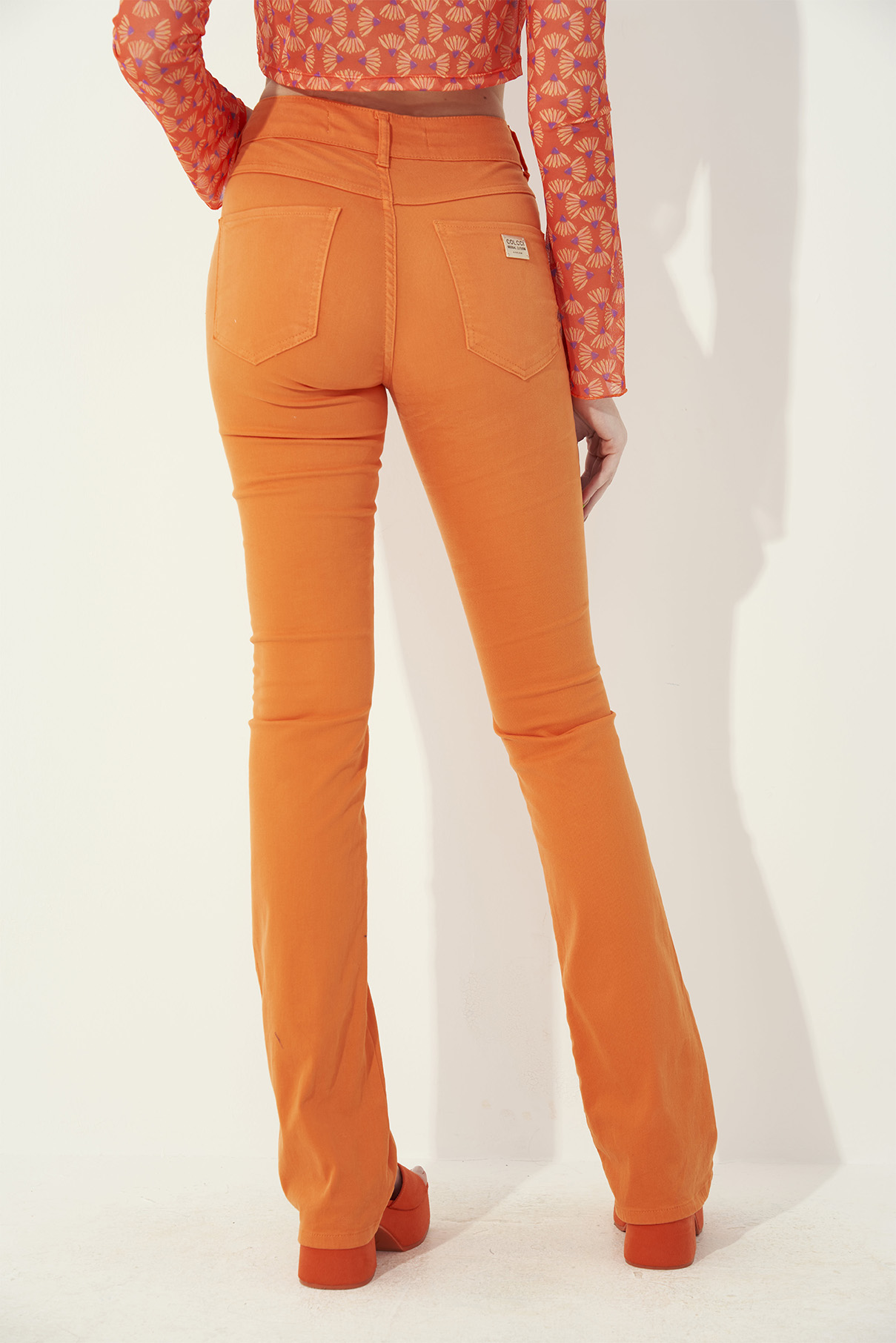 CALÇA SARJA BIA RETA 36 LARANJA YAM