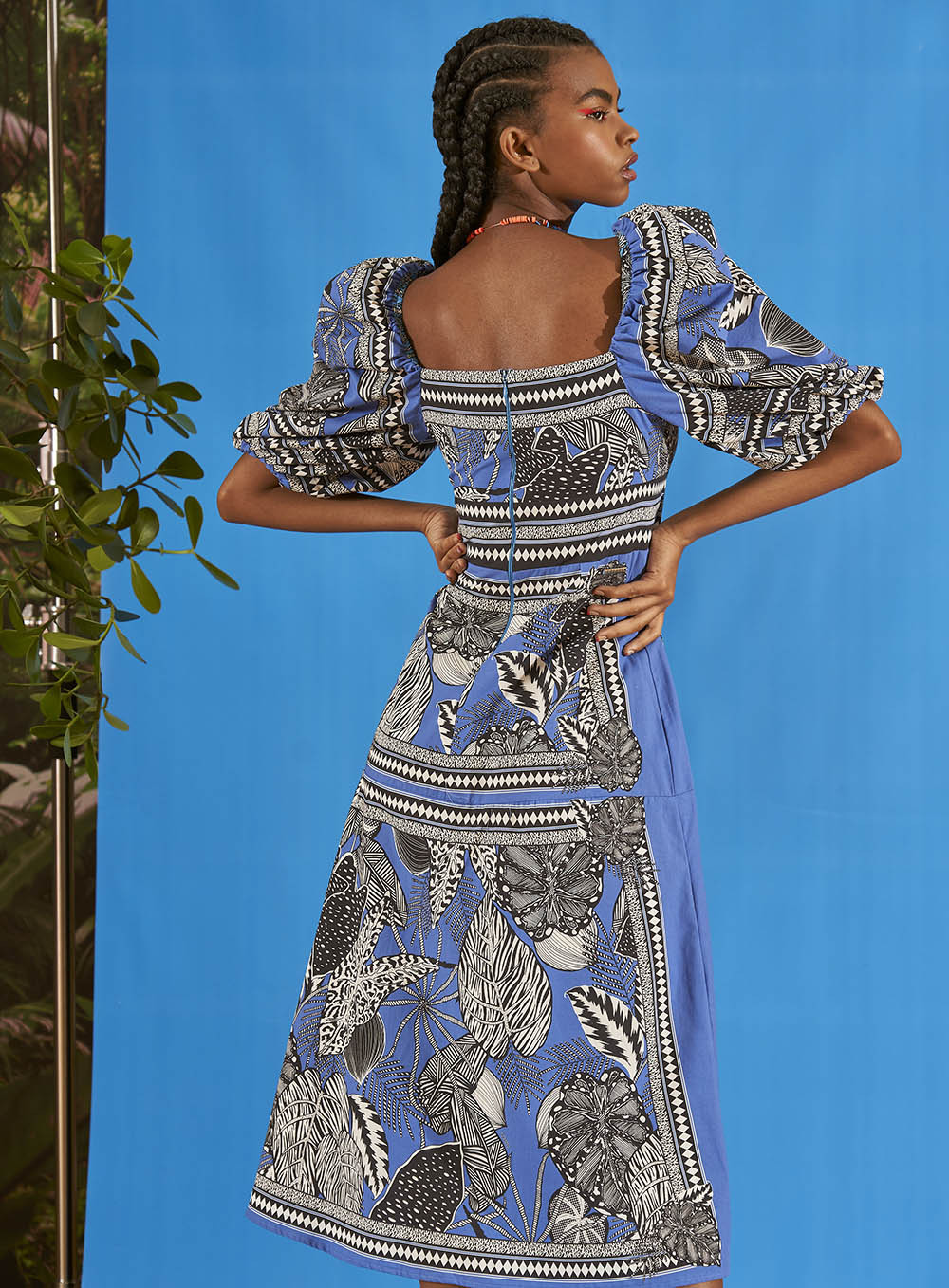 VESTIDO MIDI ESTAMPADO 36 JARDIM ÓPTIC.II