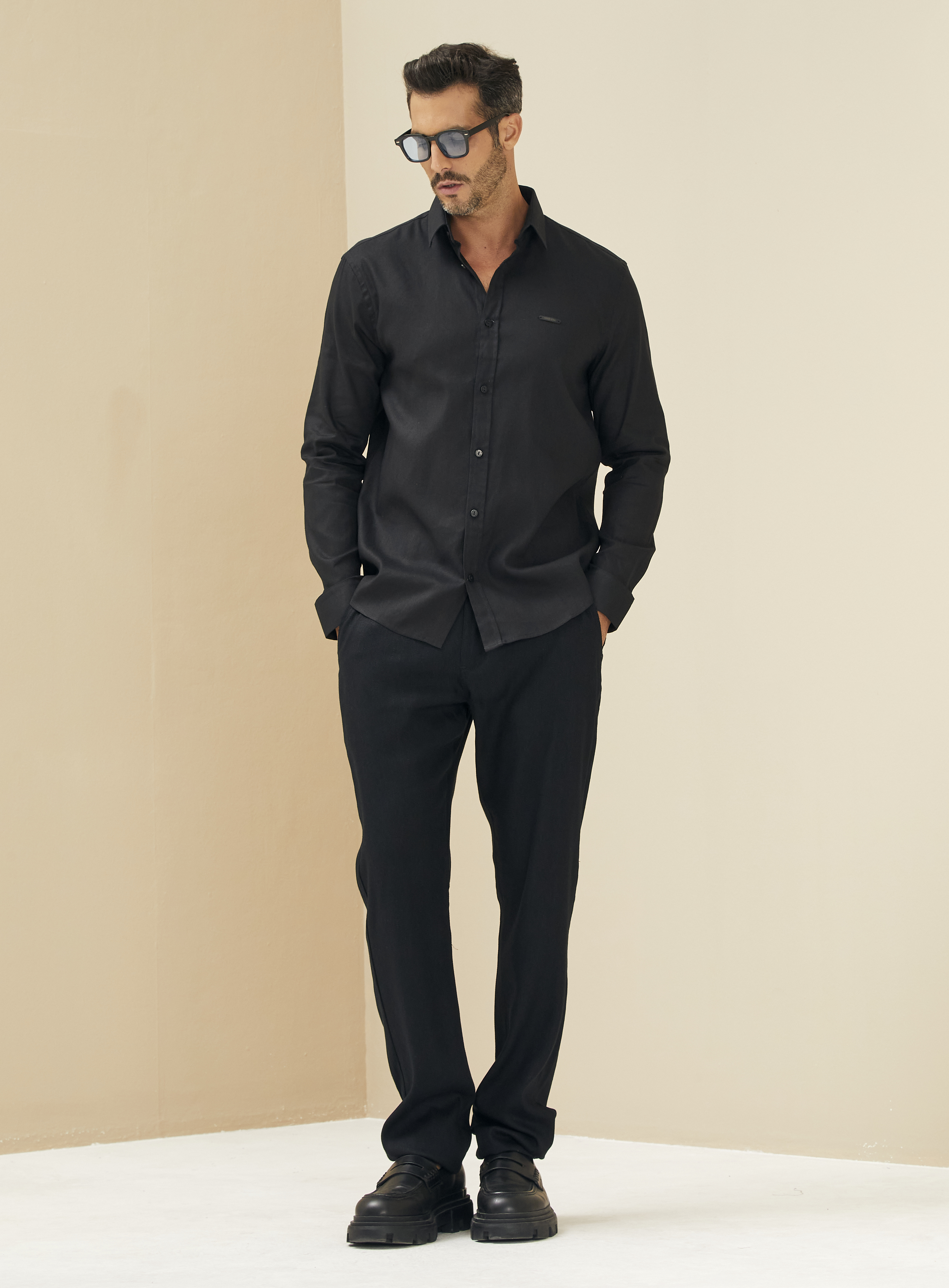 CALÇA LINHO 40 PRETO