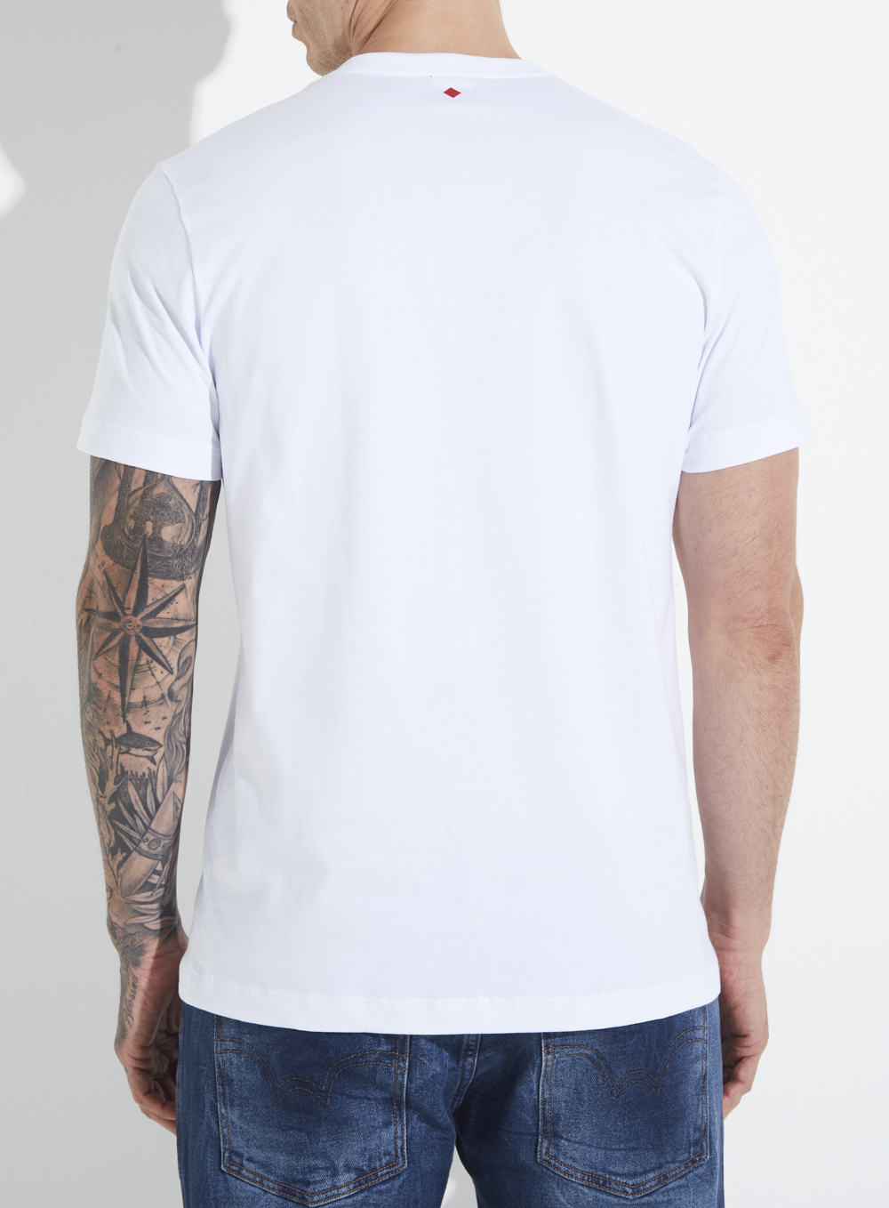 CAMISETA FORUM P BEGE INCENSE