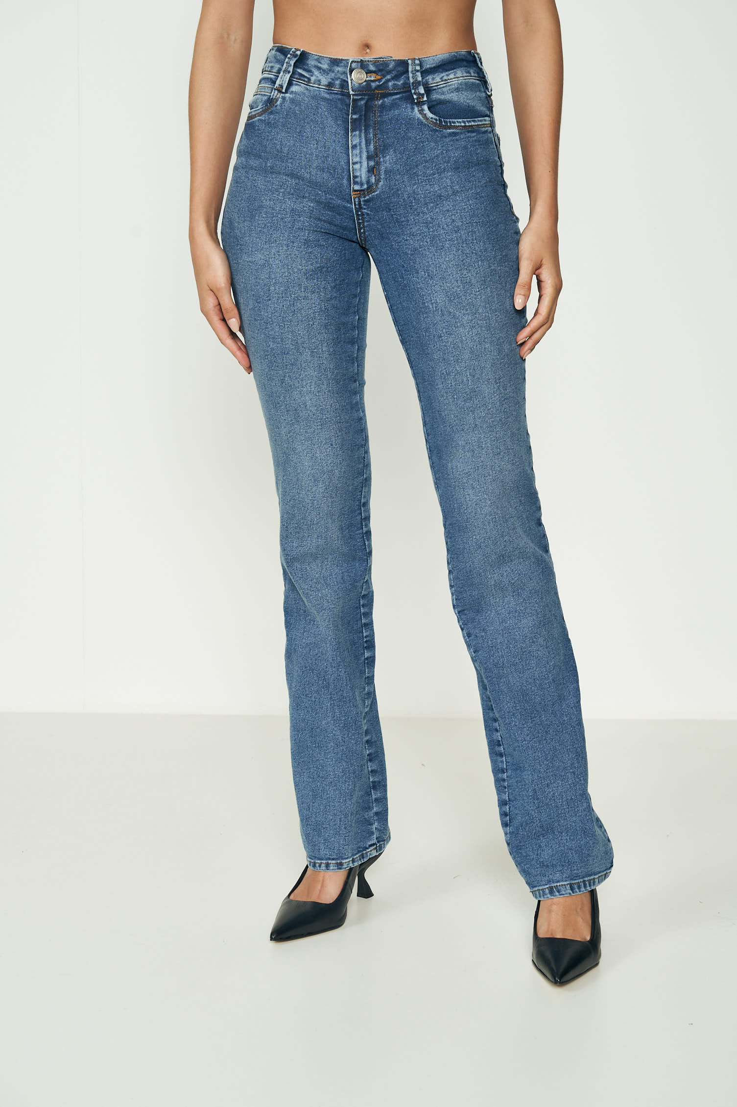 CALÇA JEANS BIA RETA 46 INDIGO