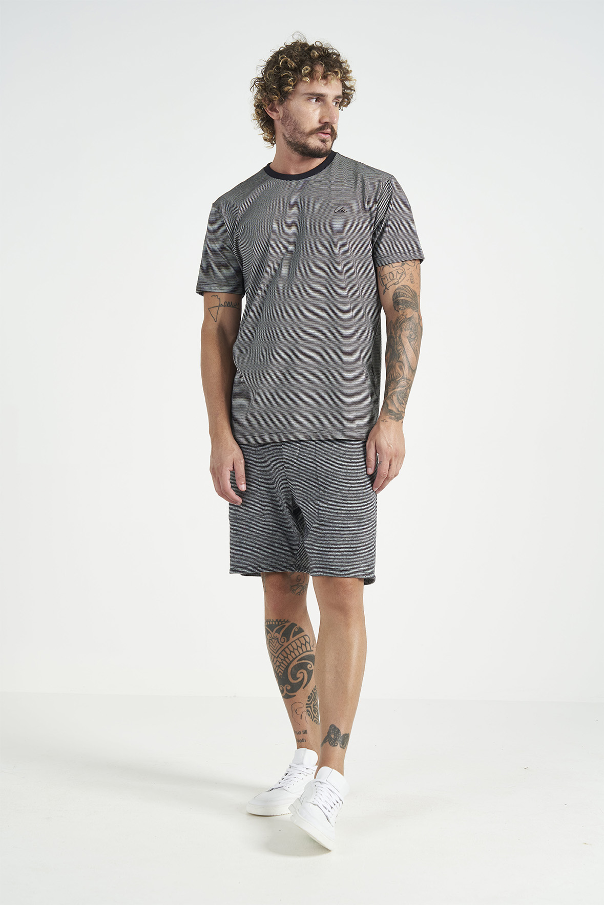 BERMUDA DUPLA FACE P BEGE/PRETO