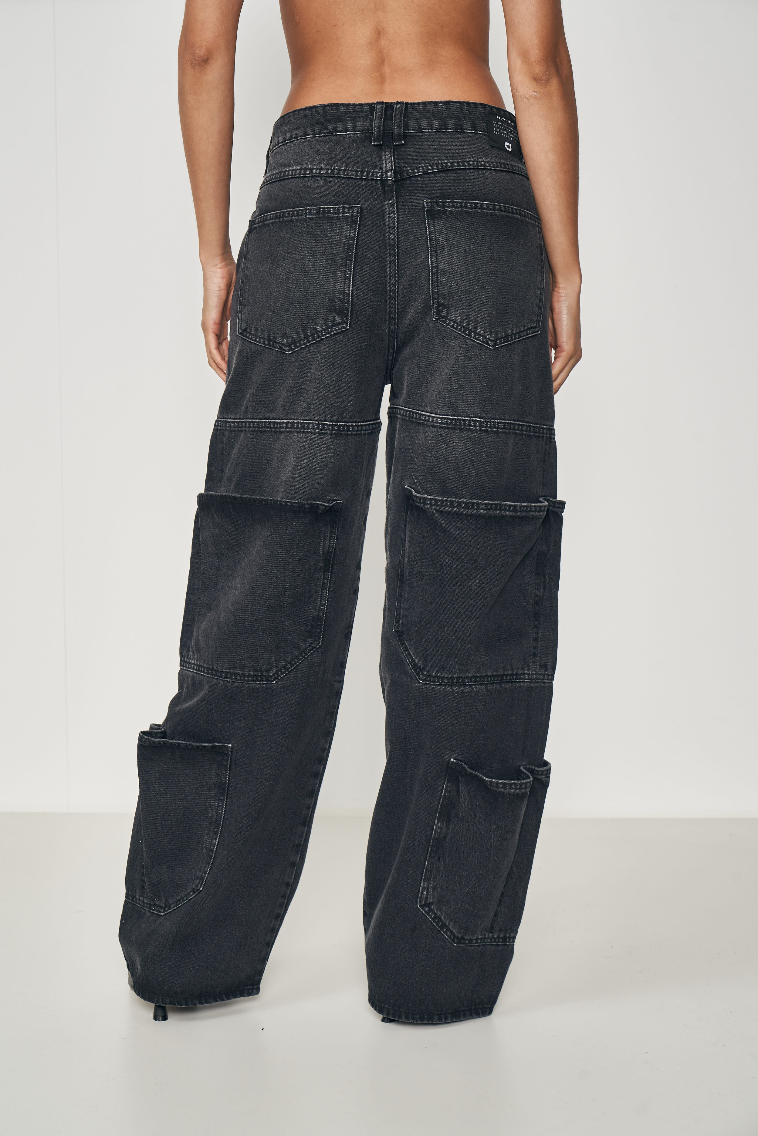 CALÇA JEANS SEUL 36 IND.PRETO