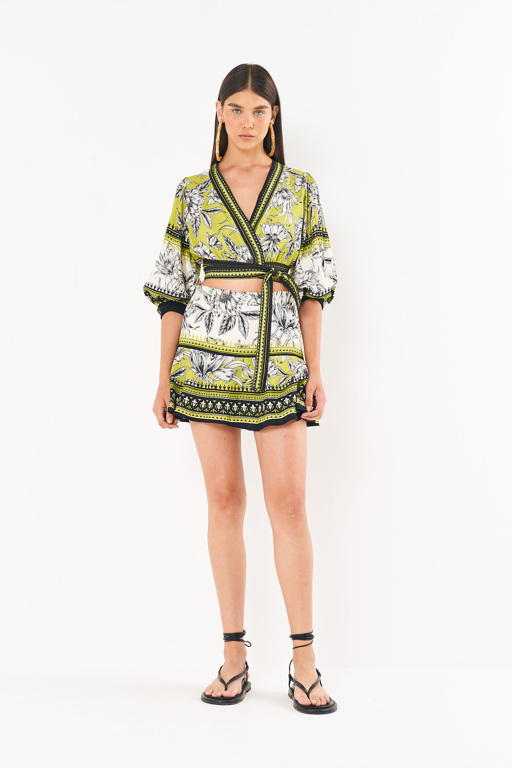 BLUSA LINHO ESTAMPADO M BEIJA FLORES II