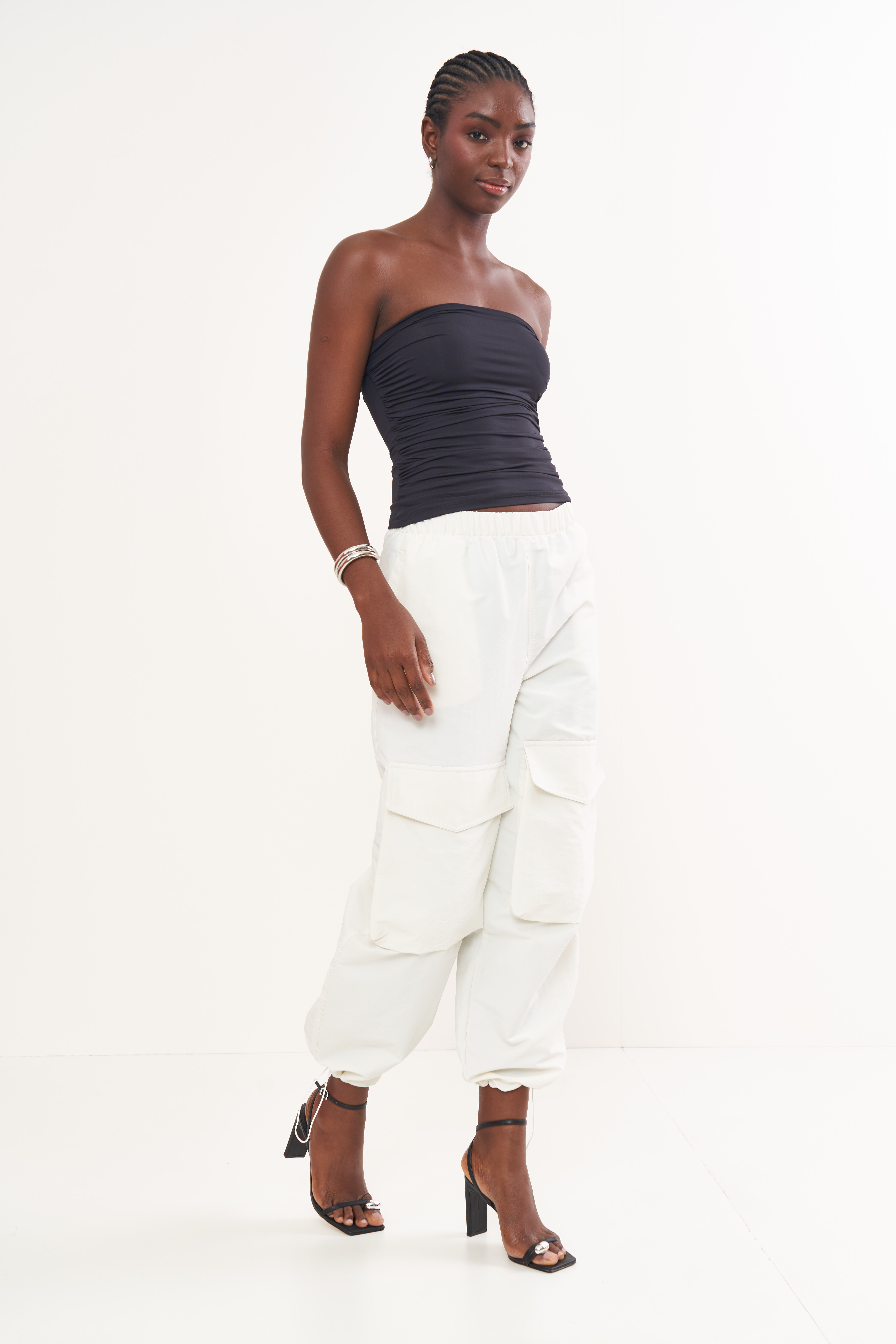 BLUSA COLCCI G OFF SHELL
