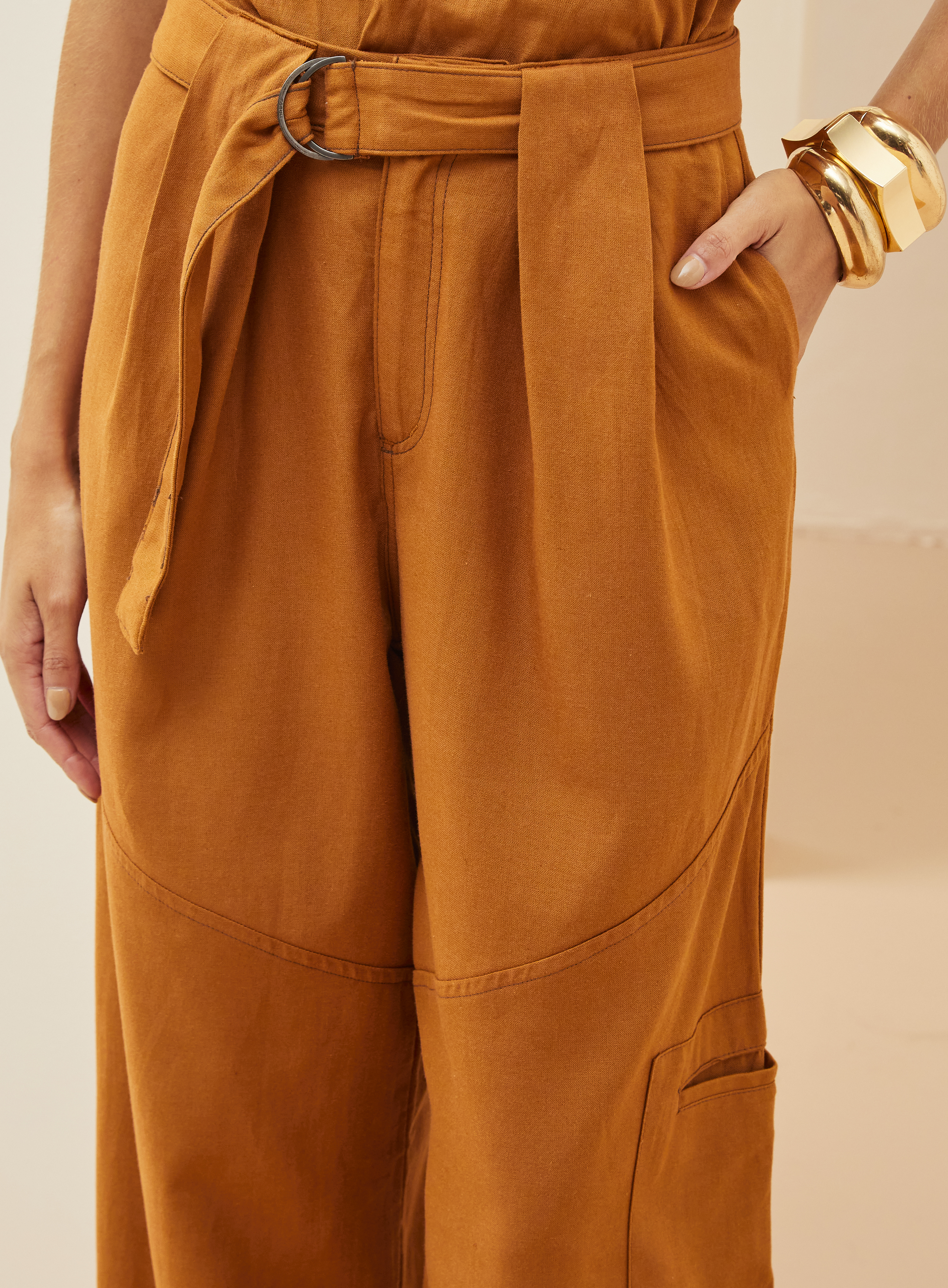 CALÇA LINHO 38 MARROM ESPECIARIAS
