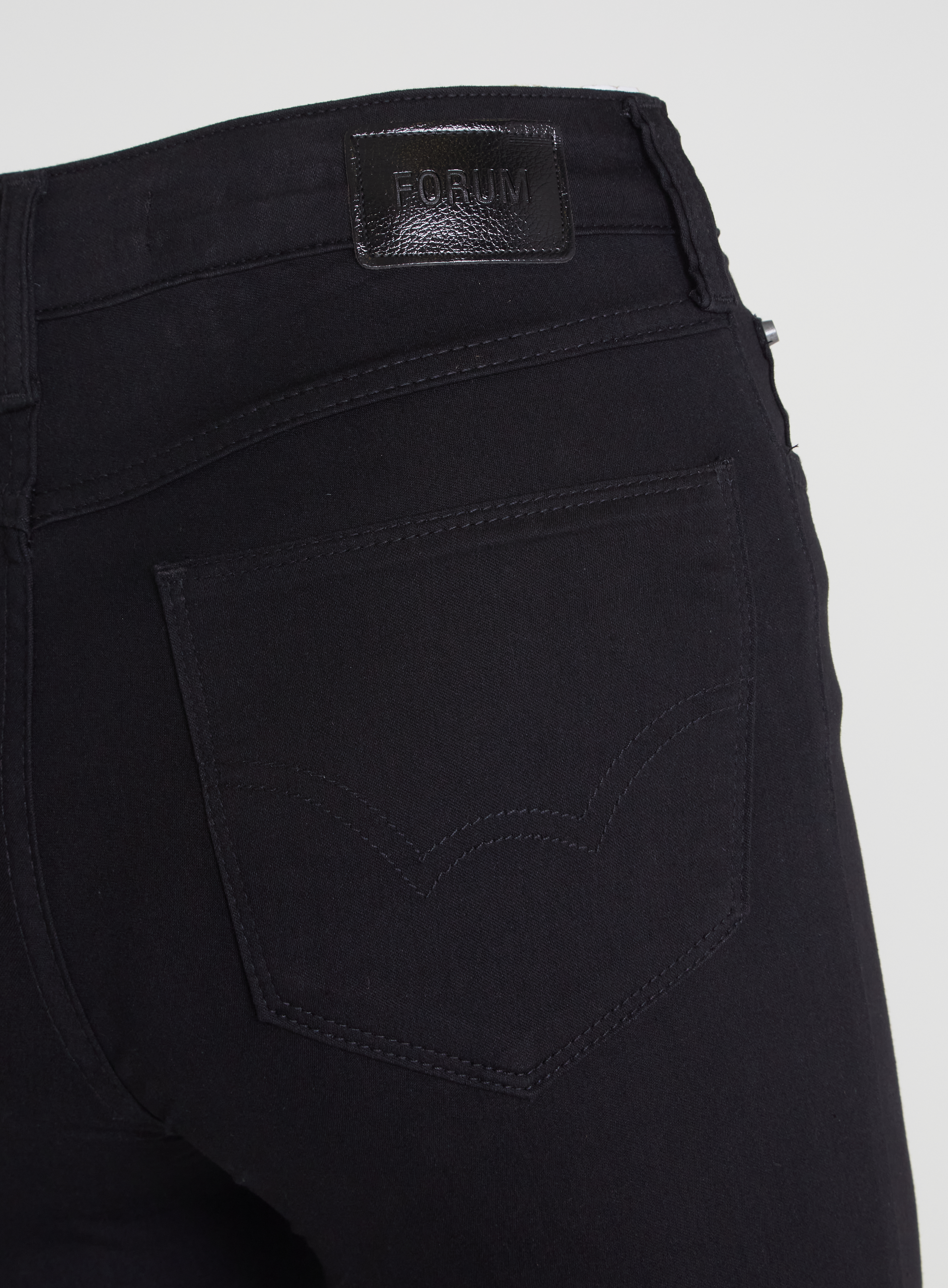 CALÇA JEANS MARISA 2 CIGARRETE 34 IND.PRETO
