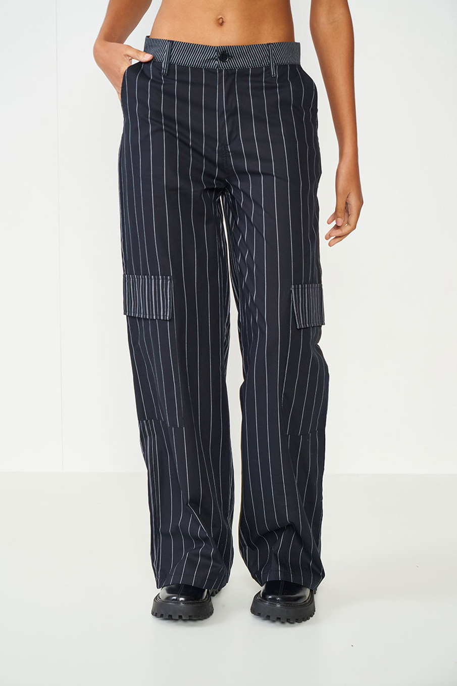 CALÇA LISTRADA 36 LISTRADO