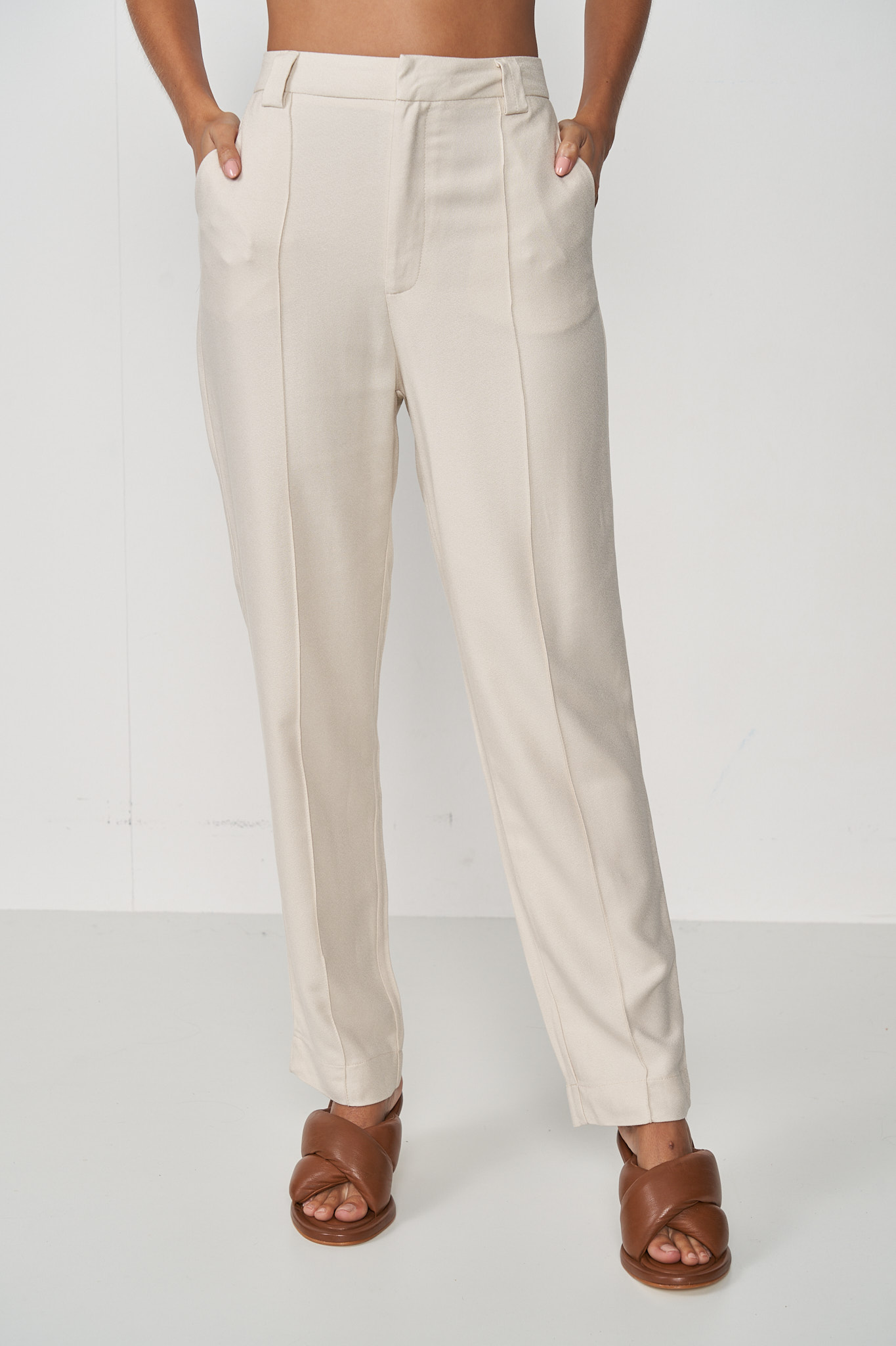 CALCA COLCCI 42 BEGE TAUPE