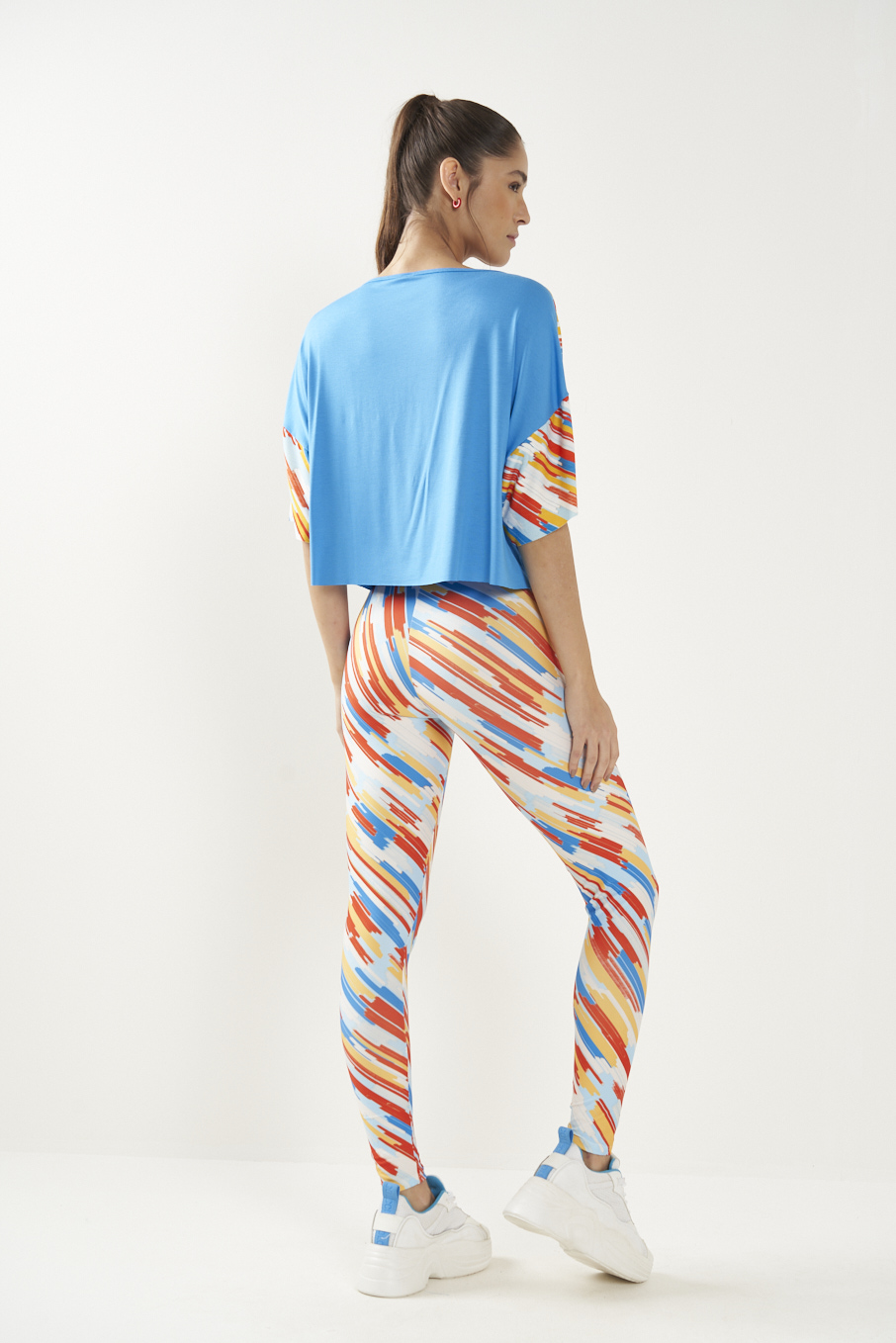 BLUSA DETALHE ESTAMPADO P VELOCITY VERTIC