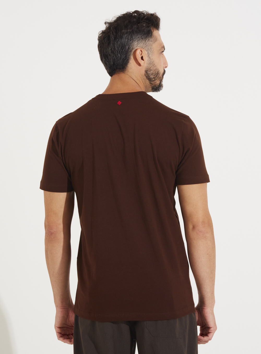 CAMISETA FORUM M MARROM NOBUCK