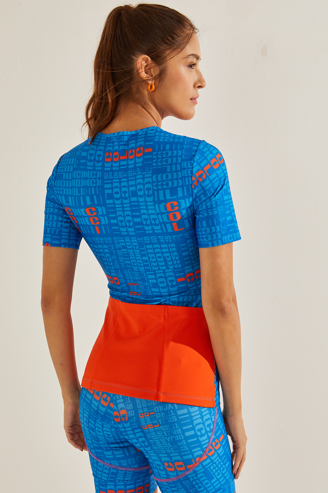 BLUSA COLCCI G MANIFESTO HORIZ