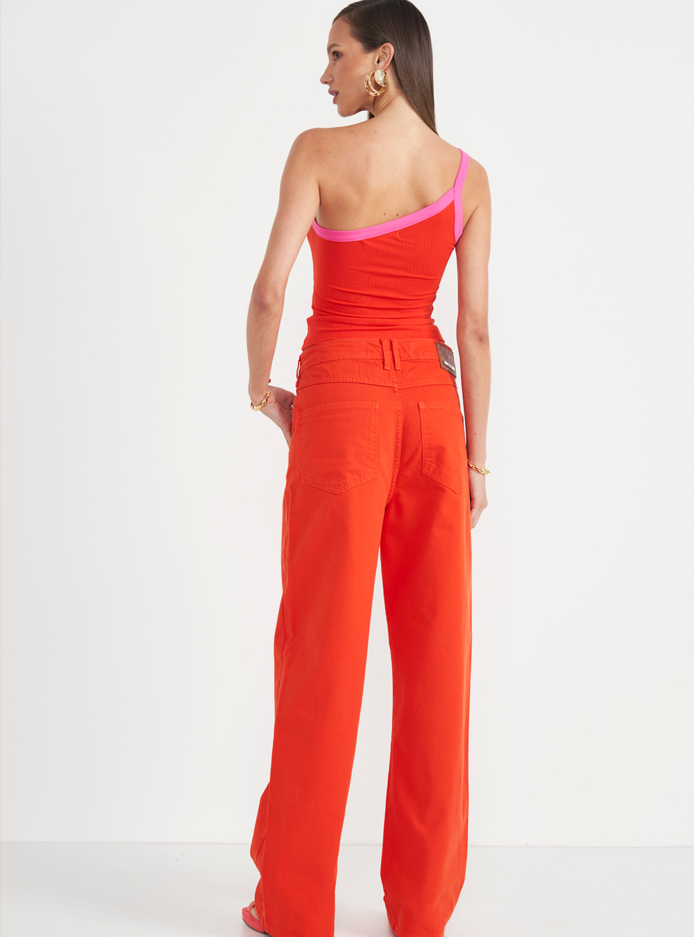 CALÇA SARJA BRUNA LOW 38 VERMELHO NIVES